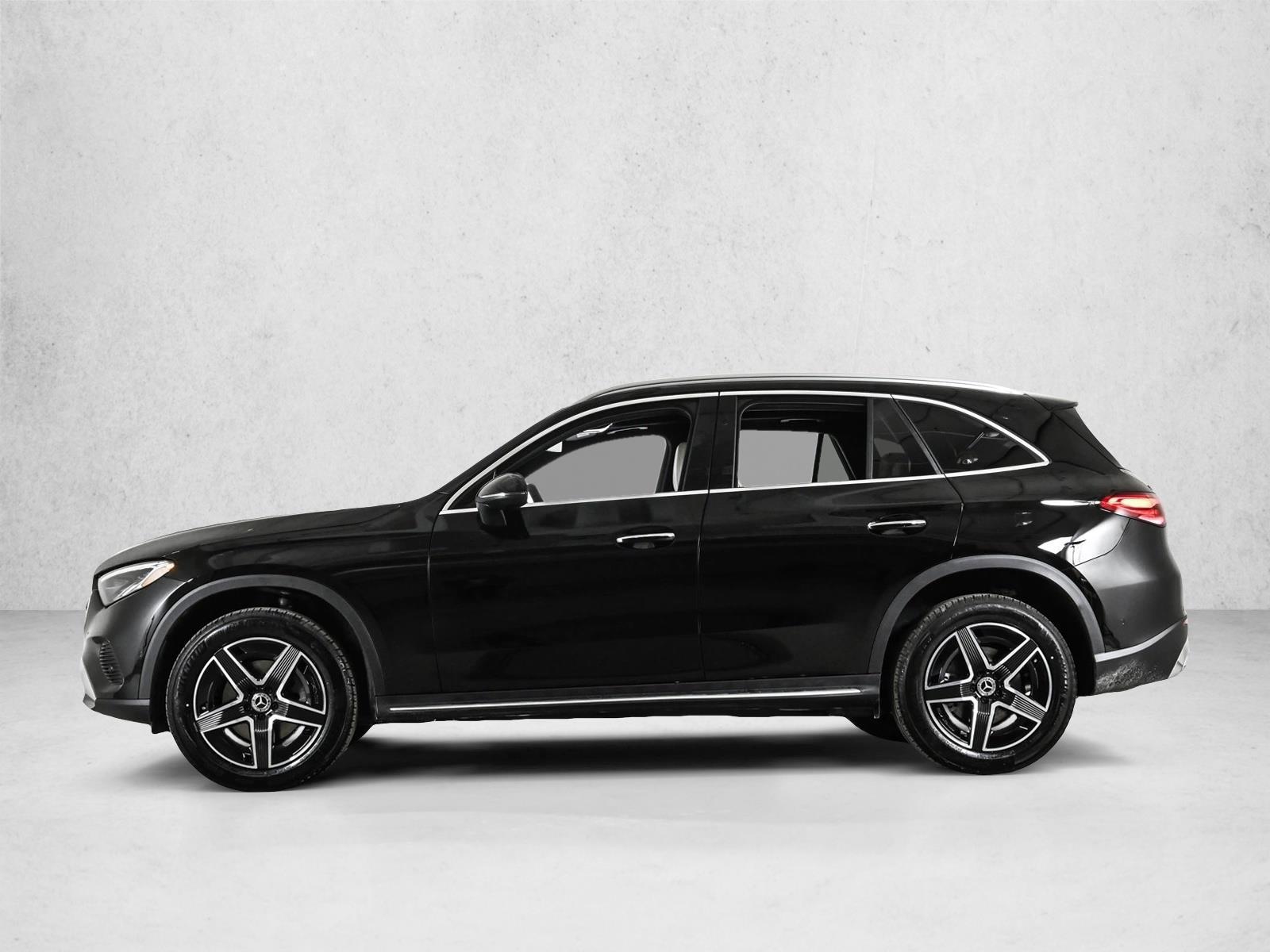Thumbnail: 2026 Mercedes-Benz GLC - 2