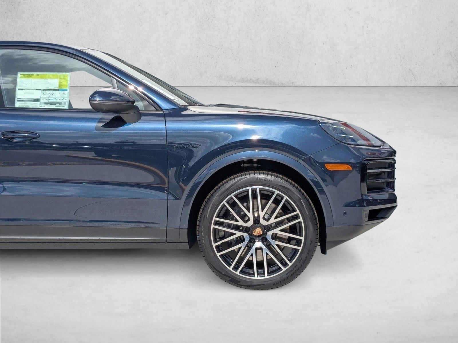 2025 Porsche Cayenne Coupe E-Hybrid - Photo 11