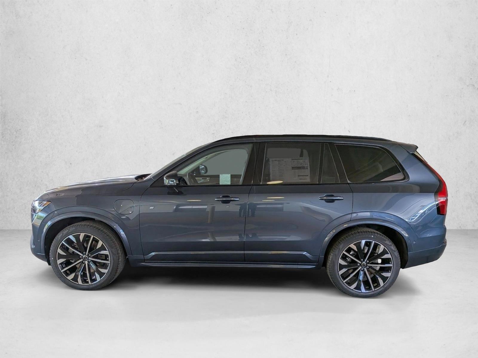 Thumbnail: 2026 Volvo XC90 - 2