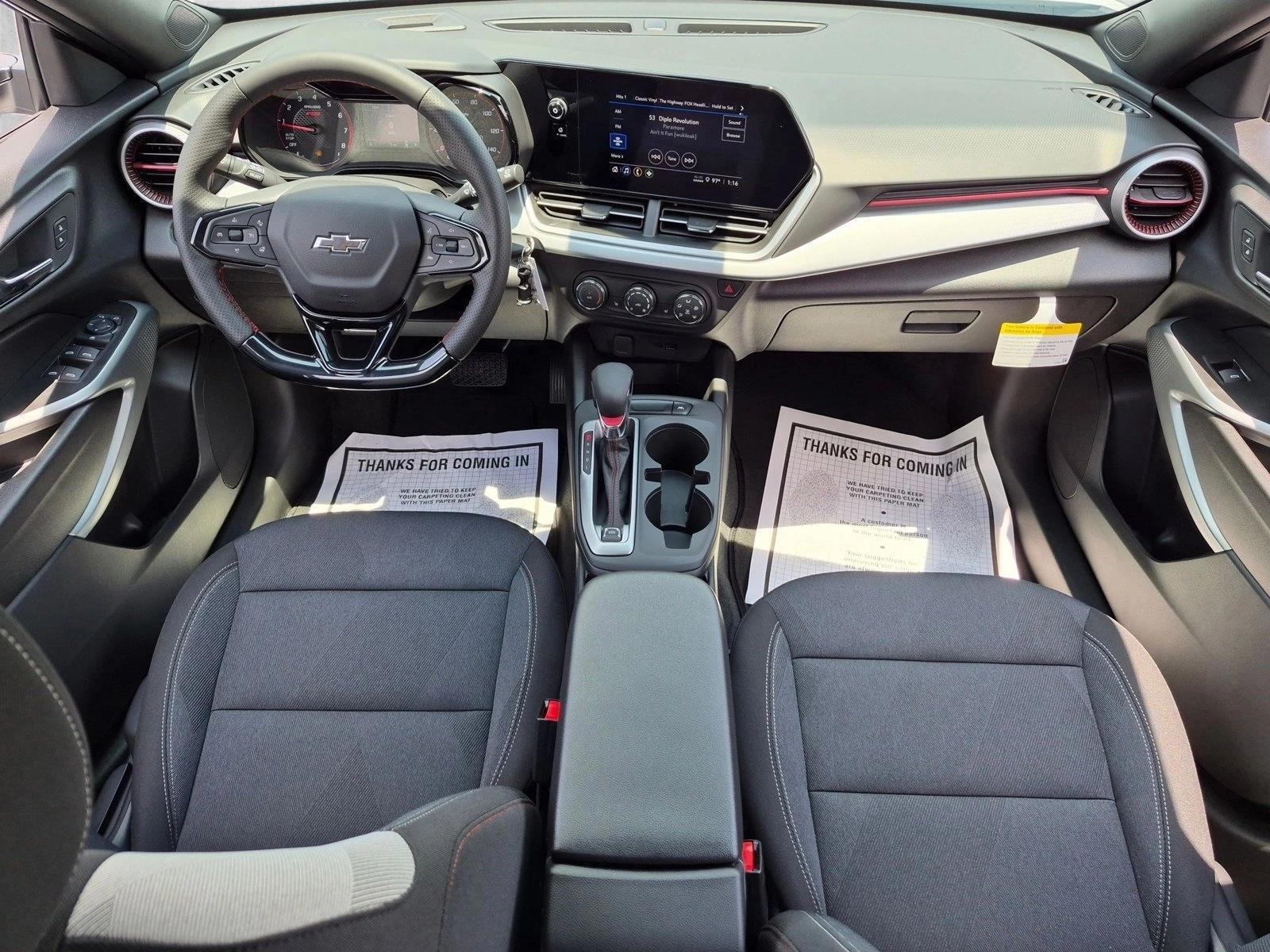 Thumbnail: 2026 Chevrolet Trax - 4
