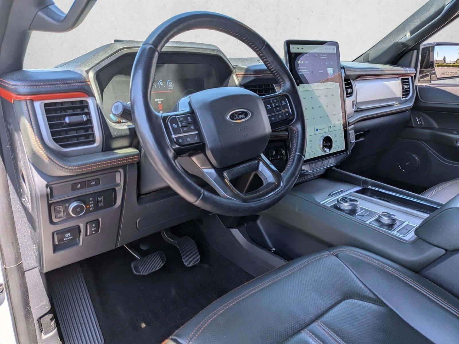 Thumbnail: 2022 Ford Expedition - 3