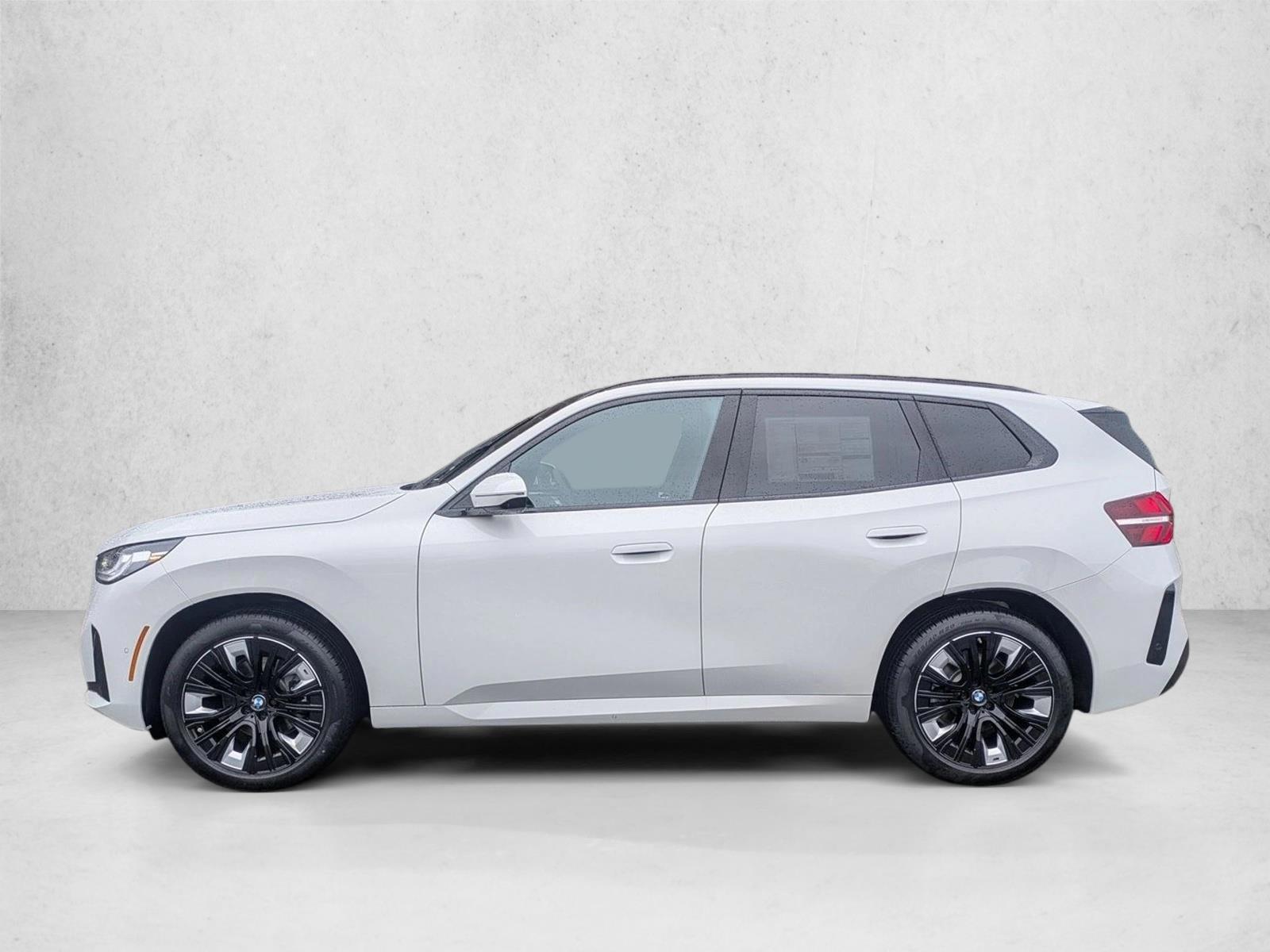 Thumbnail: 2026 BMW X3 - 2