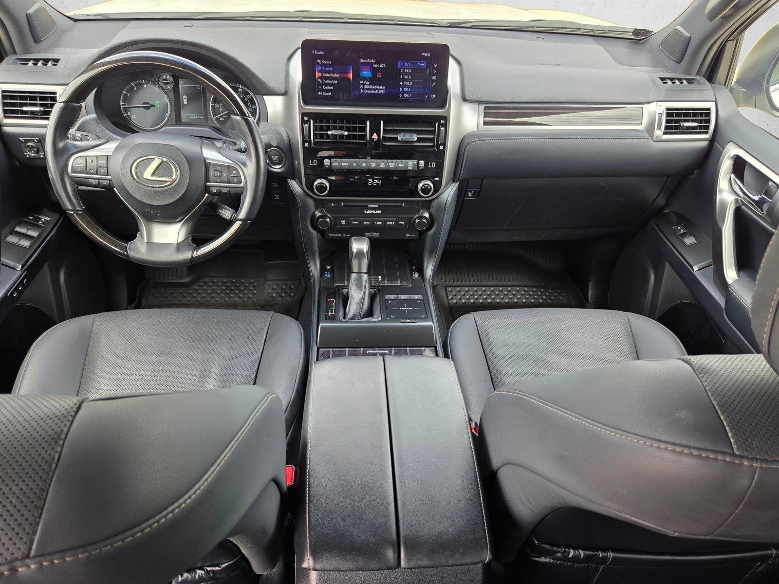 Thumbnail: 2023 Lexus GX - 3