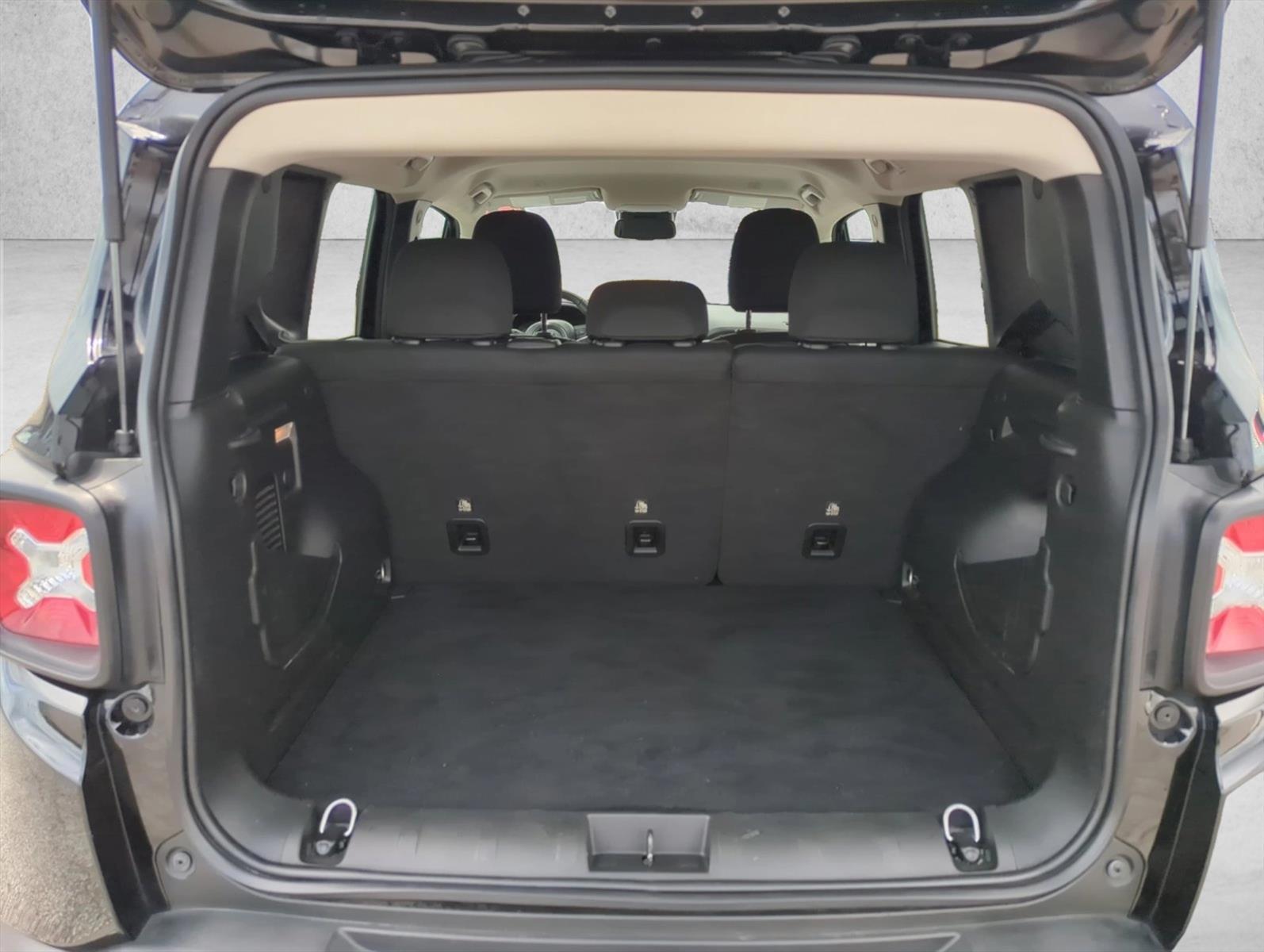 2023 Jeep Renegade