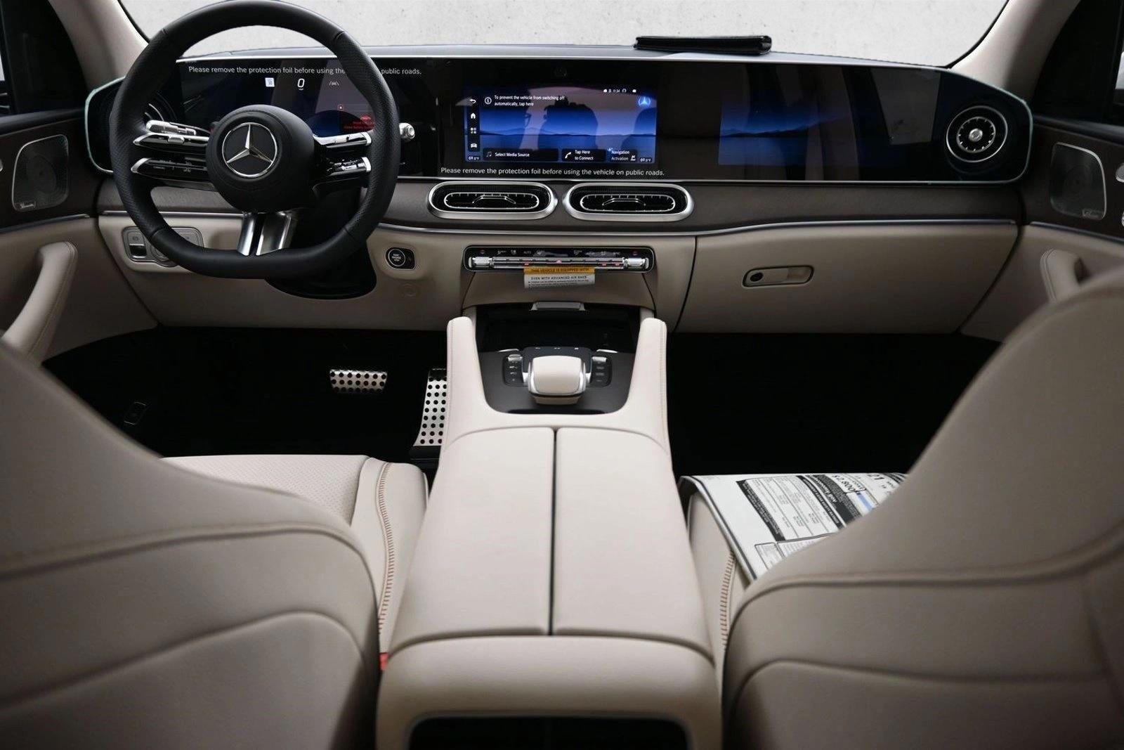 Thumbnail: 2027 Mercedes-Benz GLE - 3