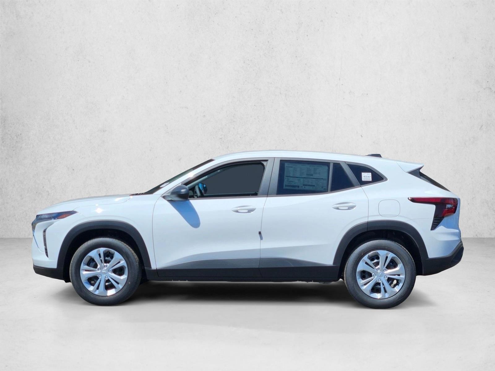Thumbnail: 2026 Chevrolet Trax - 2