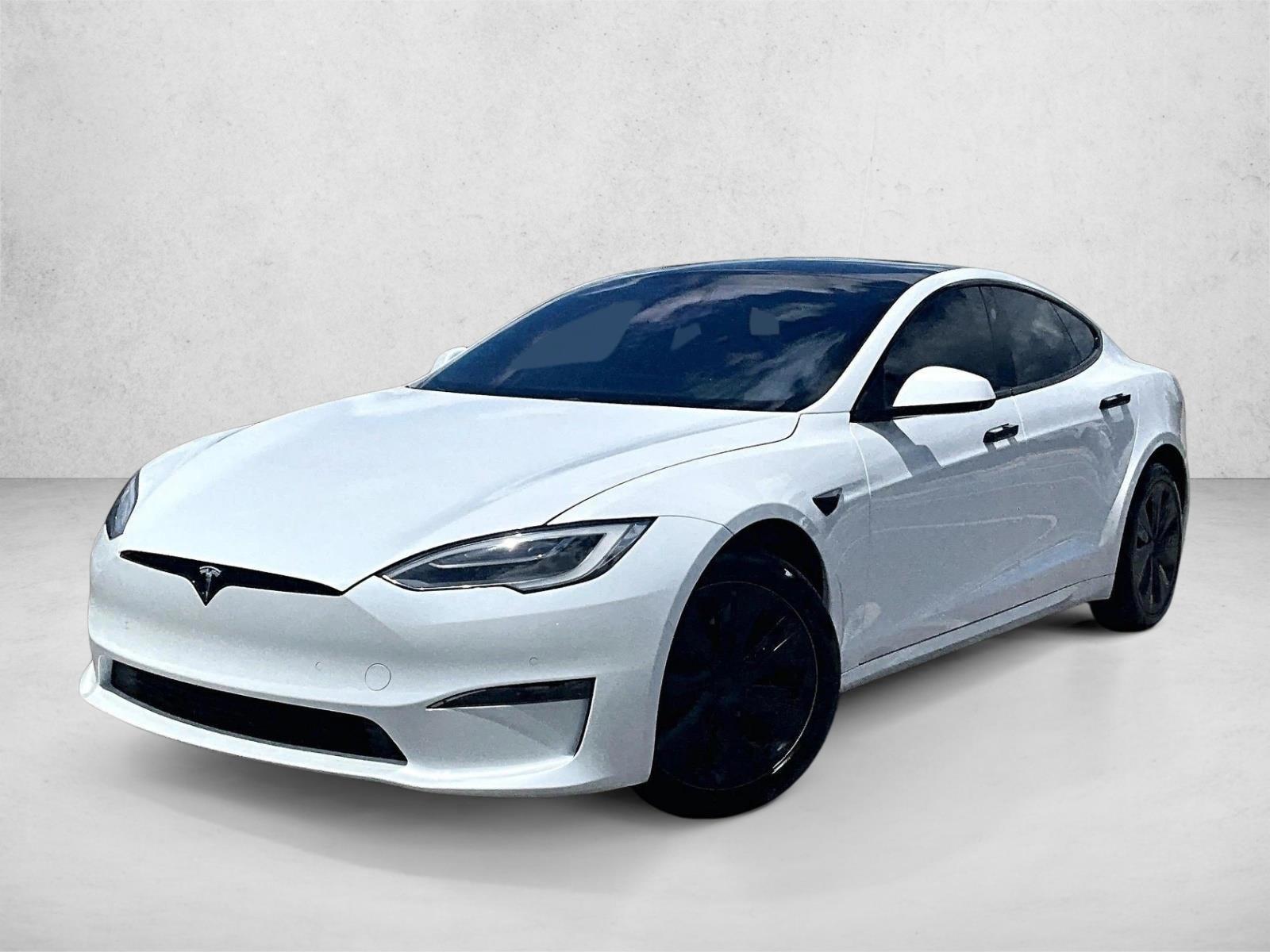Thumbnail: 2022 Tesla Model S - 1
