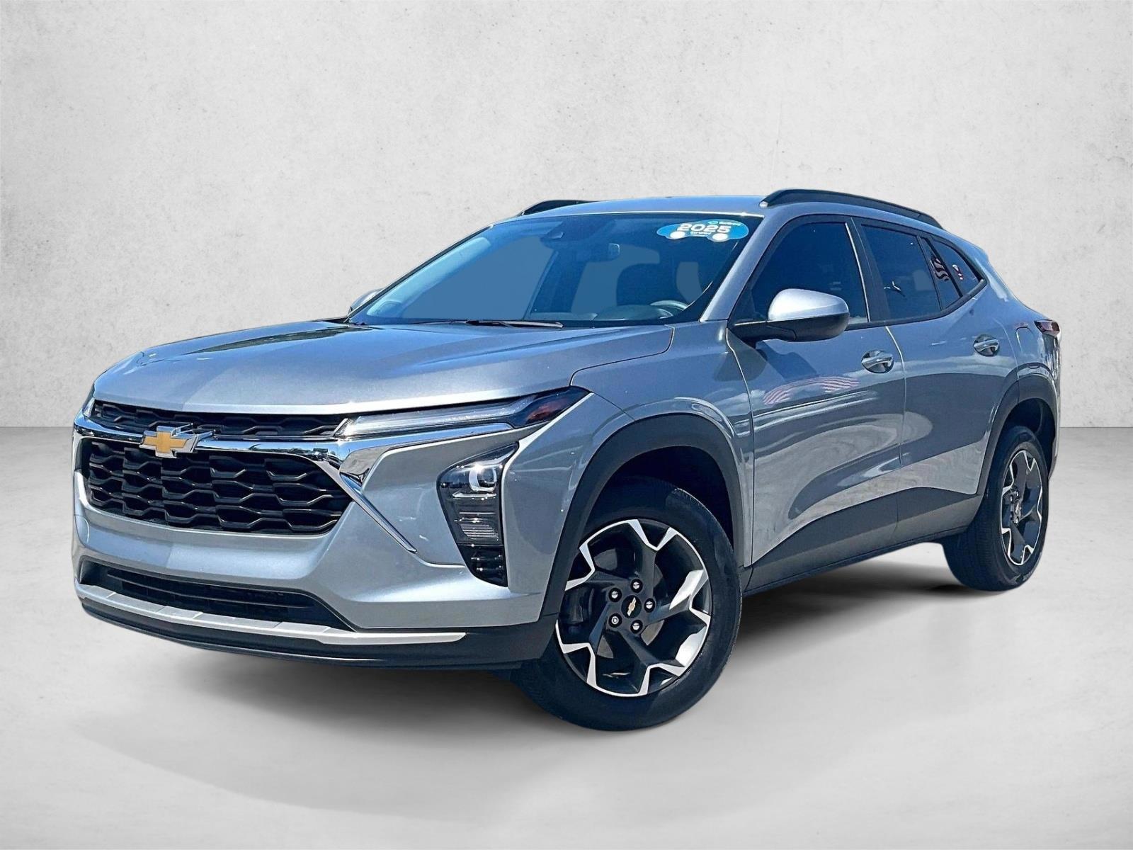 Thumbnail: 2025 Chevrolet Trax - 1