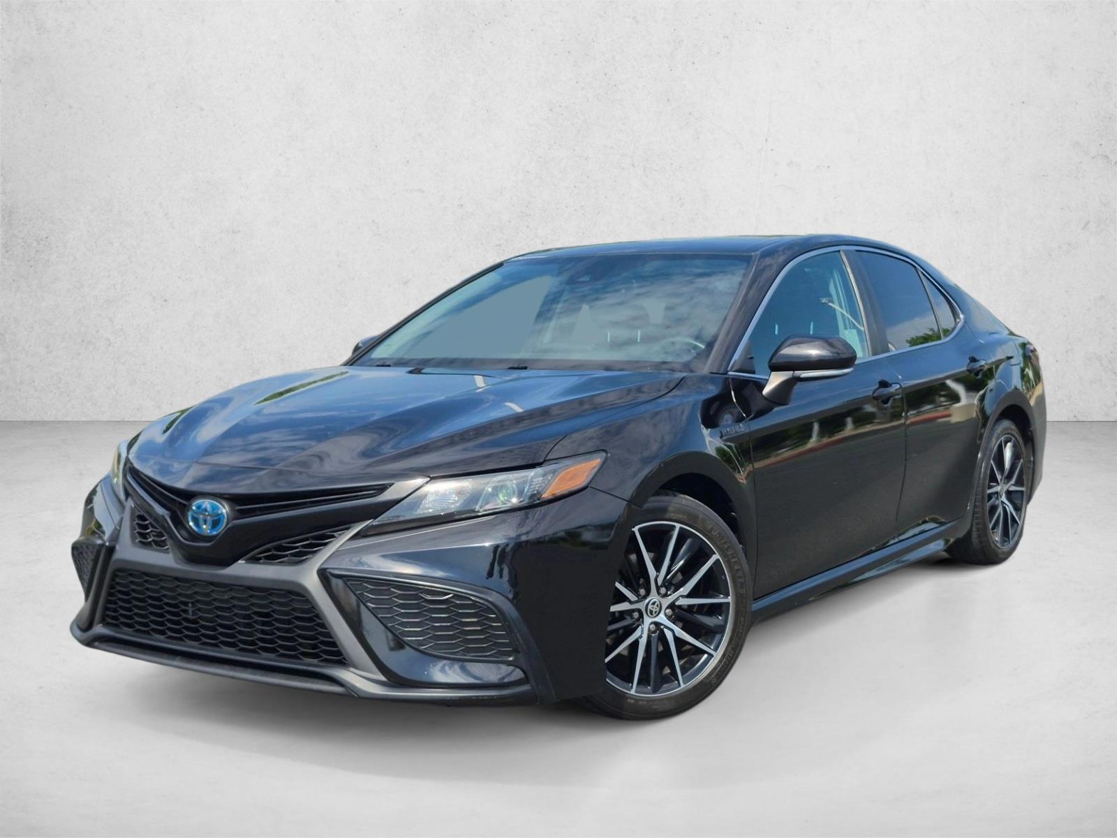 Thumbnail: 2021 Toyota Camry - 1