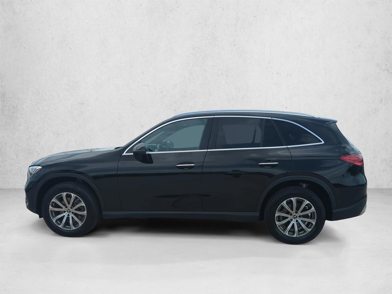 Thumbnail: 2024 Mercedes-Benz GLC - 2