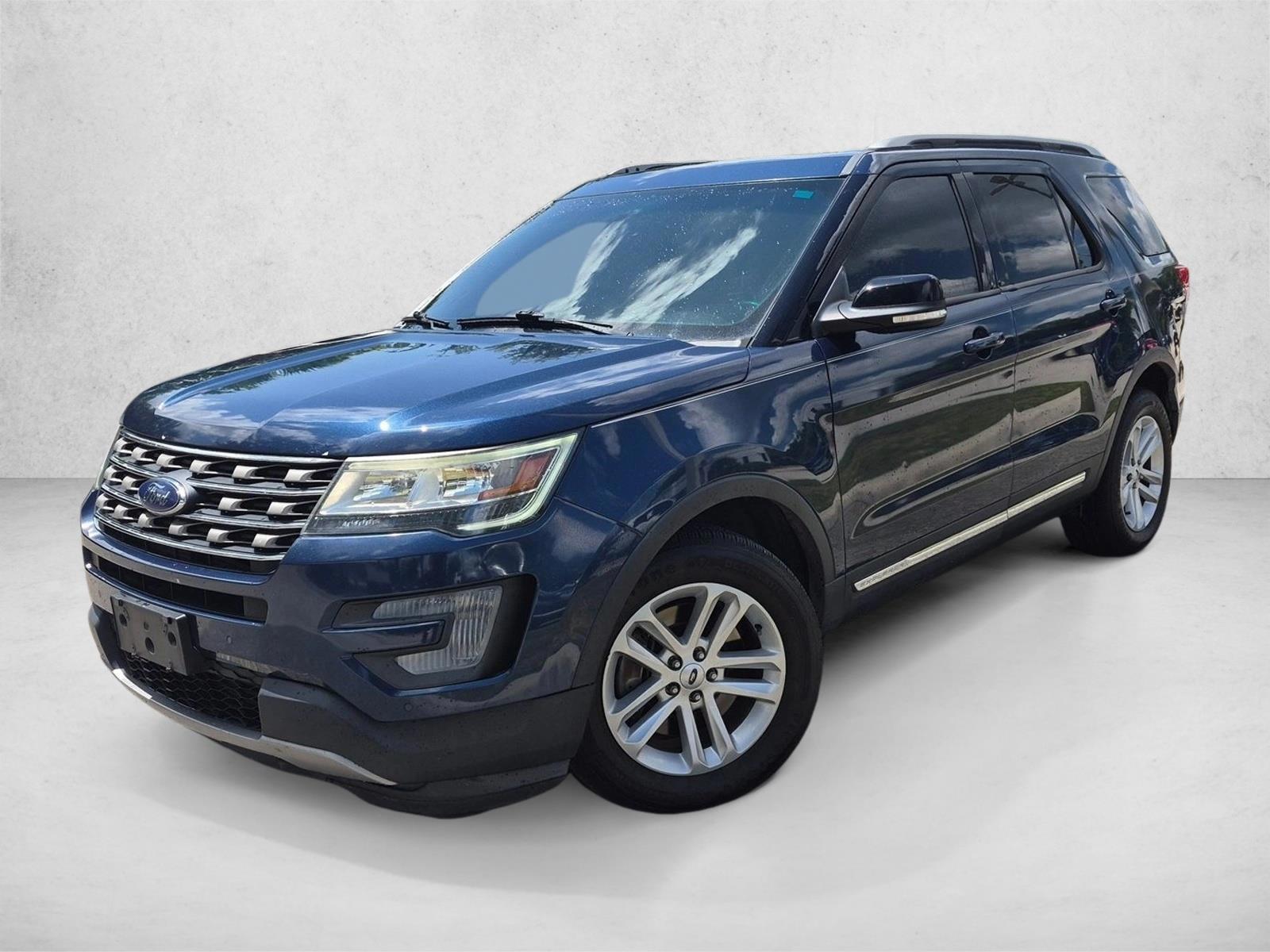 Thumbnail: 2017 Ford Explorer - 1