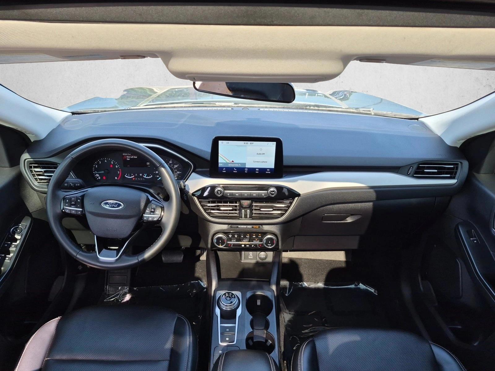 Thumbnail: 2022 Ford Escape - 3