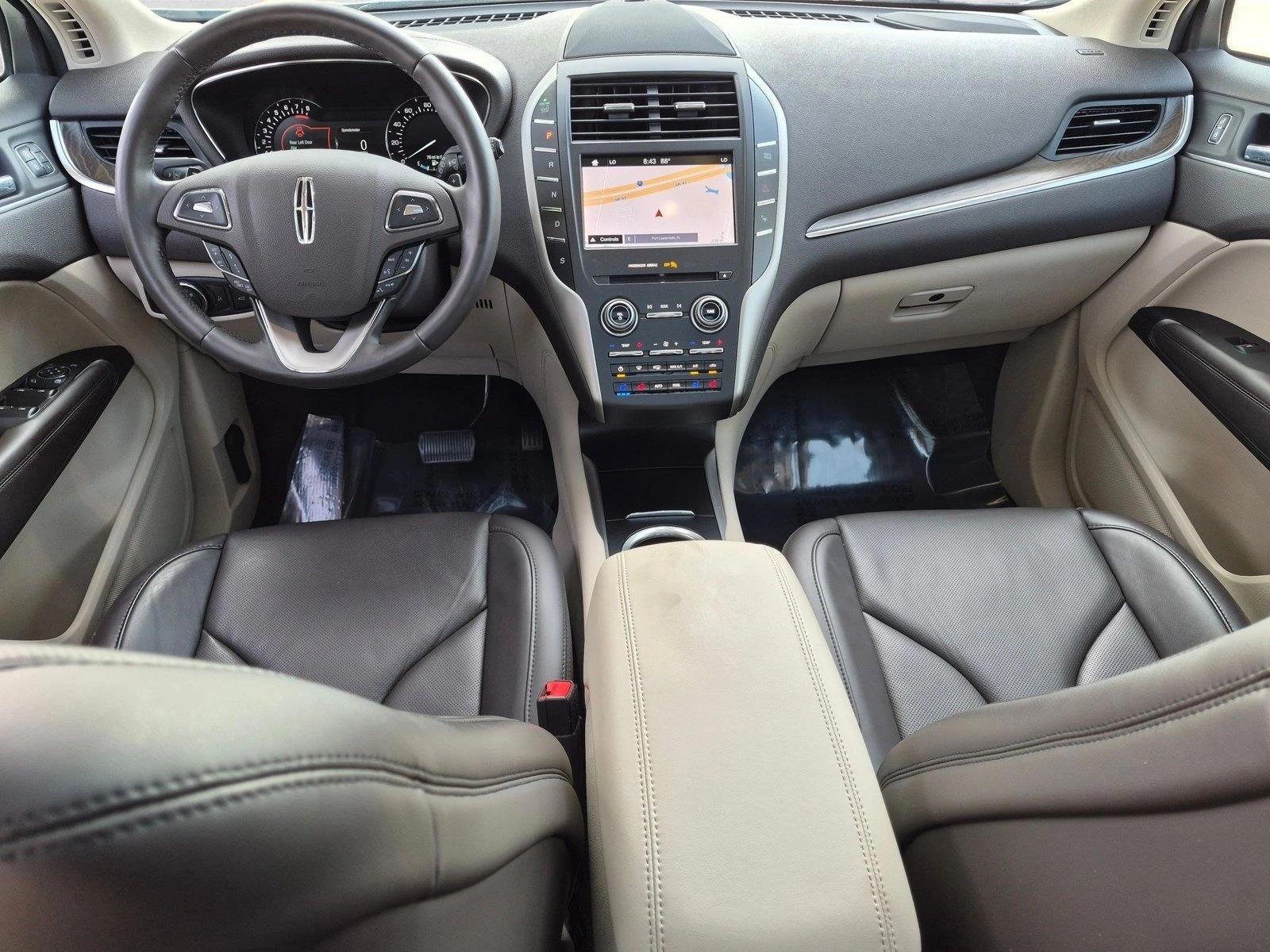 Thumbnail: 2019 Lincoln MKC - 3