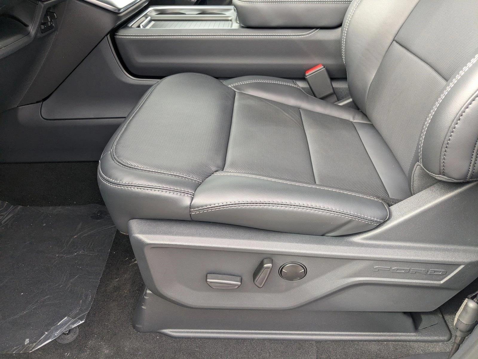 Thumbnail: 2026 Ford Expedition - 5