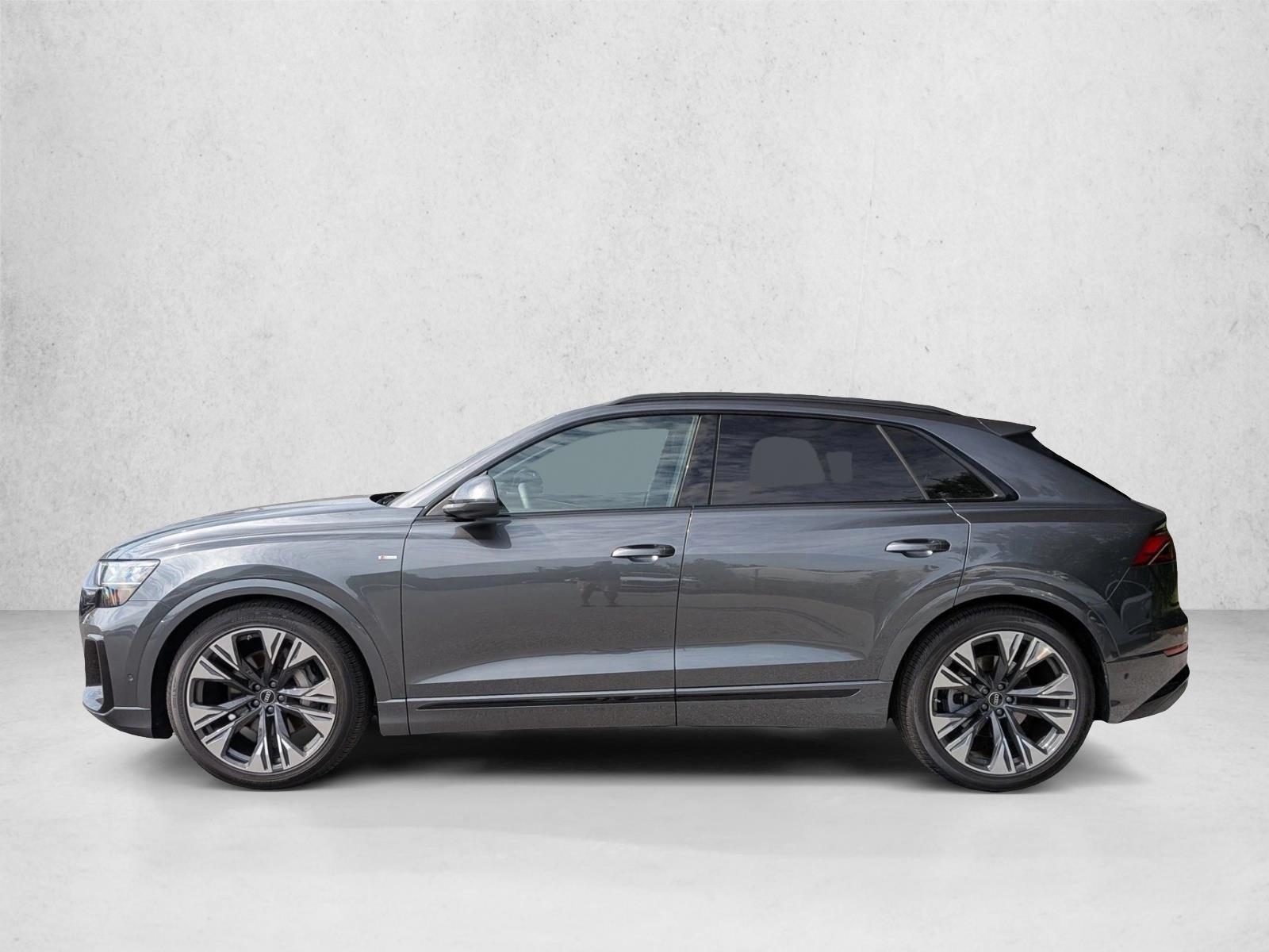Thumbnail: 2025 Audi Q8 - 2