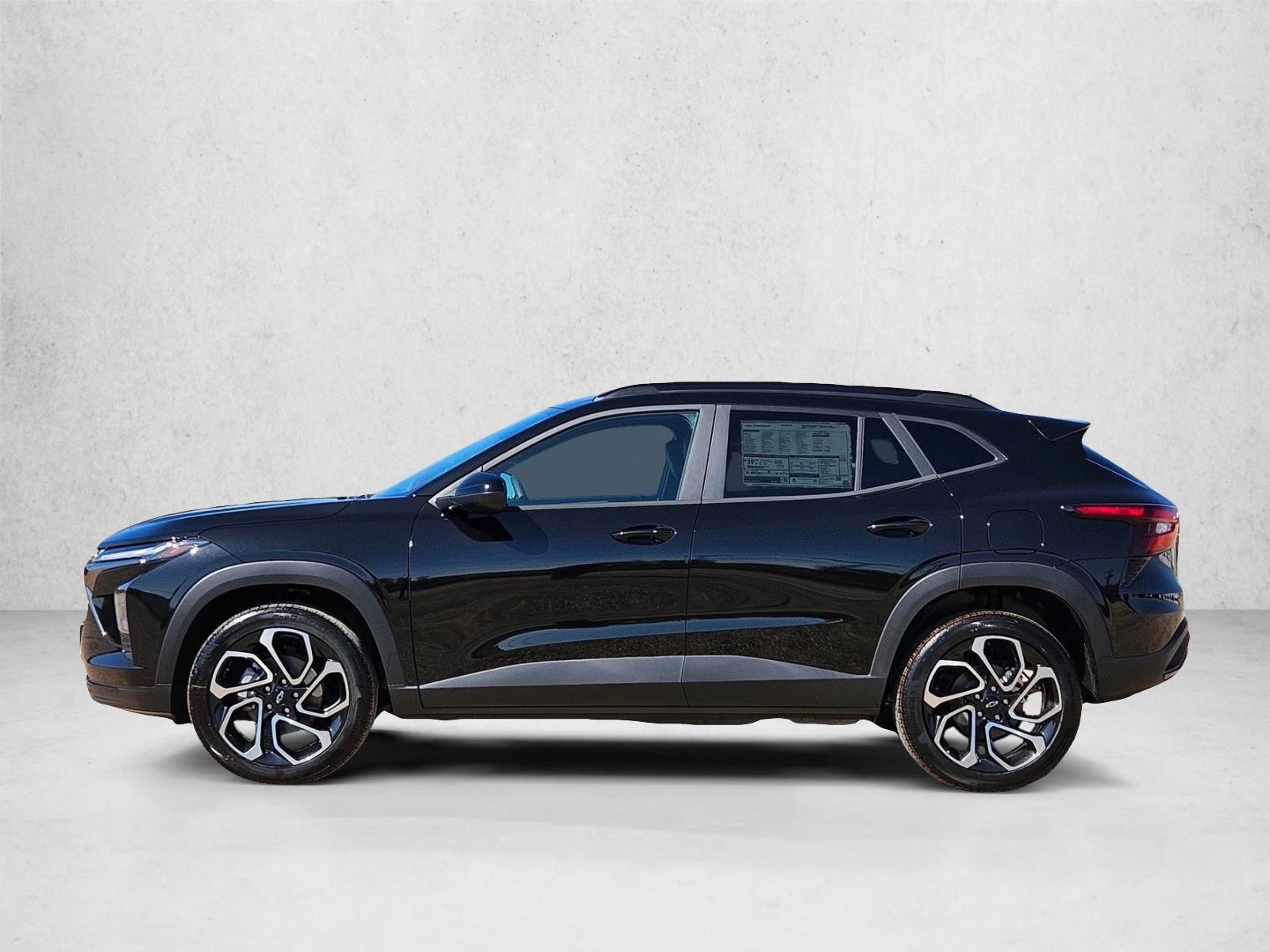 Thumbnail: 2026 Chevrolet Trax - 2