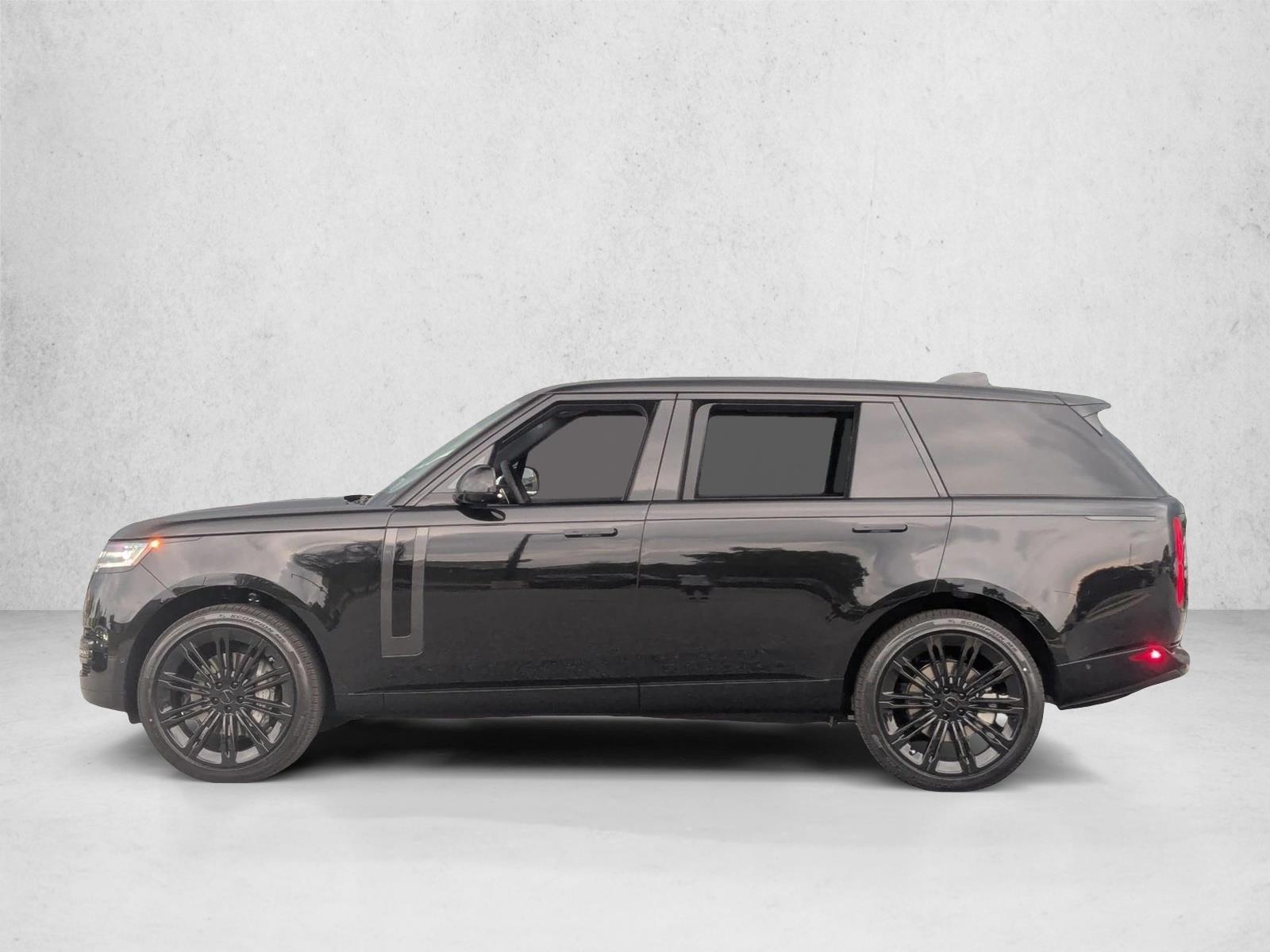 Thumbnail: 2026 Land Rover Range Rover - 2
