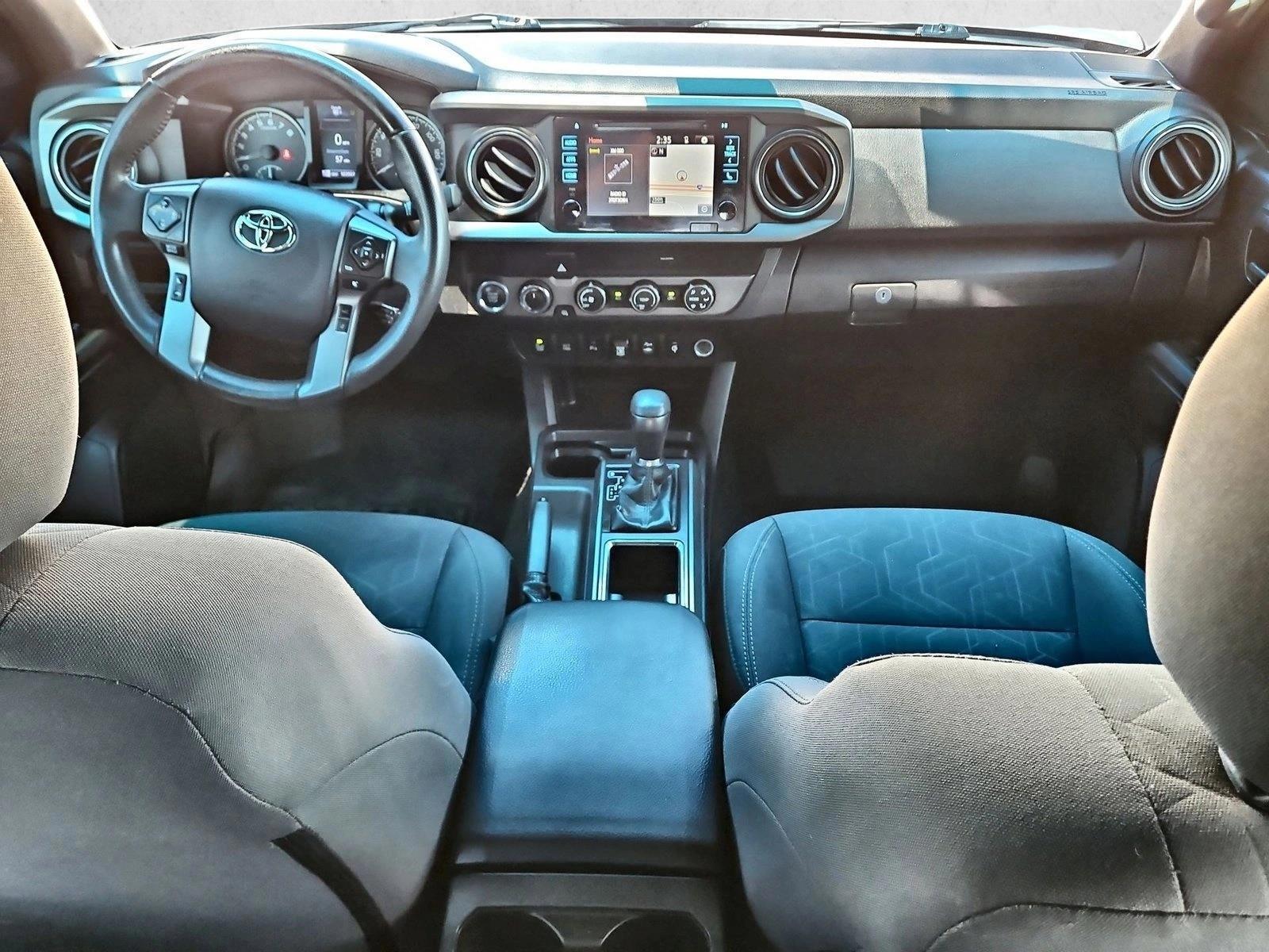Thumbnail: 2019 Toyota Tacoma - 6