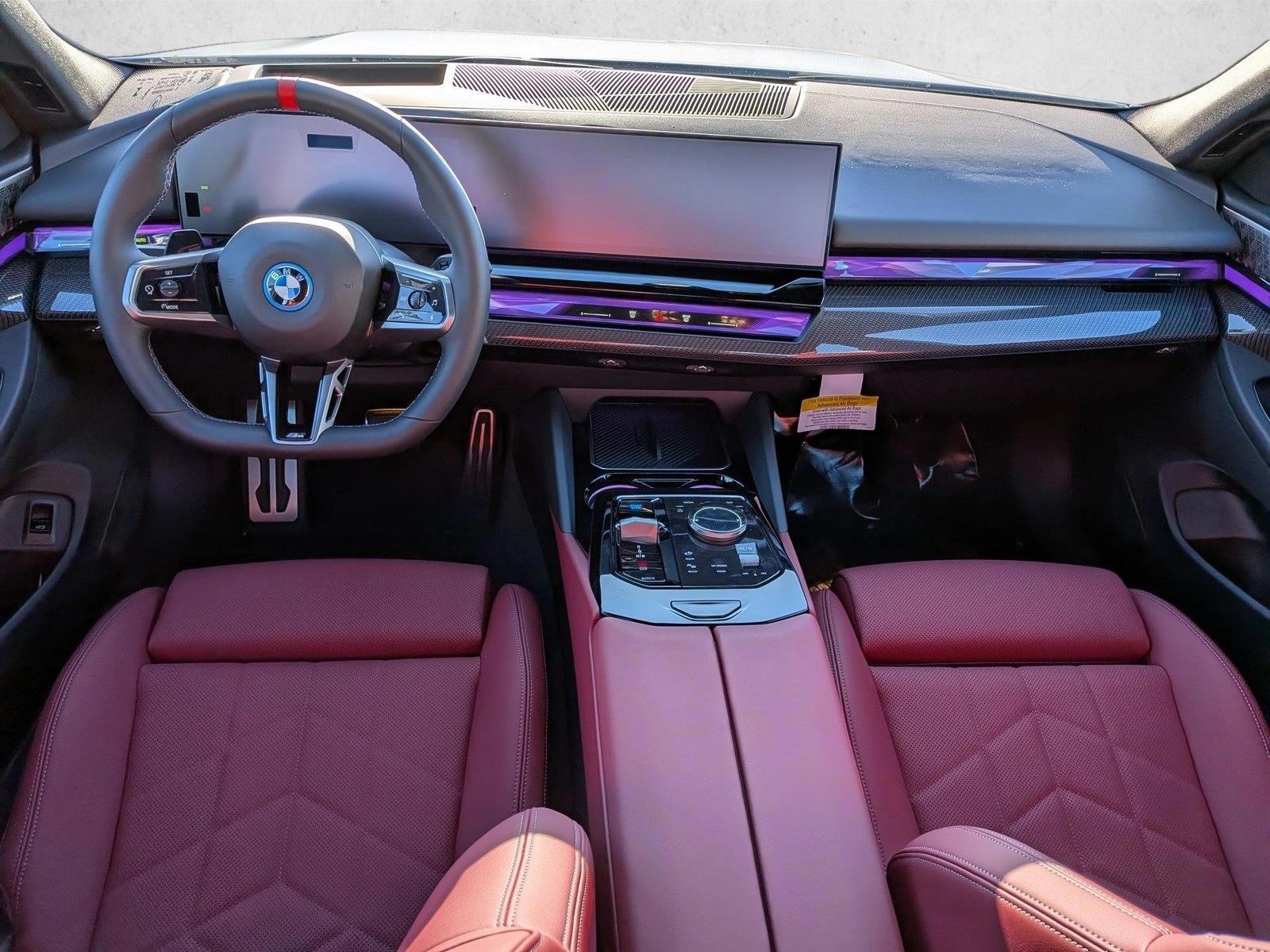 Thumbnail: 2026 BMW i5 - 4