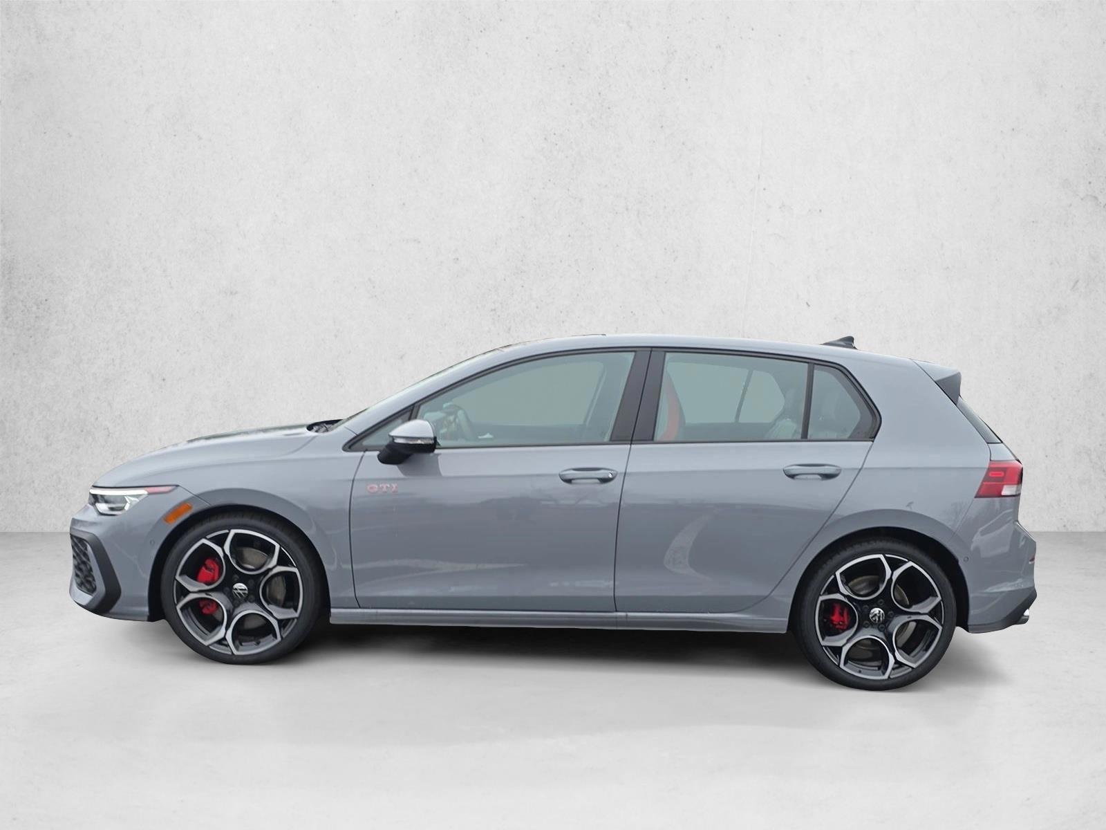 Thumbnail: 2026 Volkswagen Golf - 2