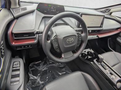 2025 Toyota Prius Plug-In Hybrid