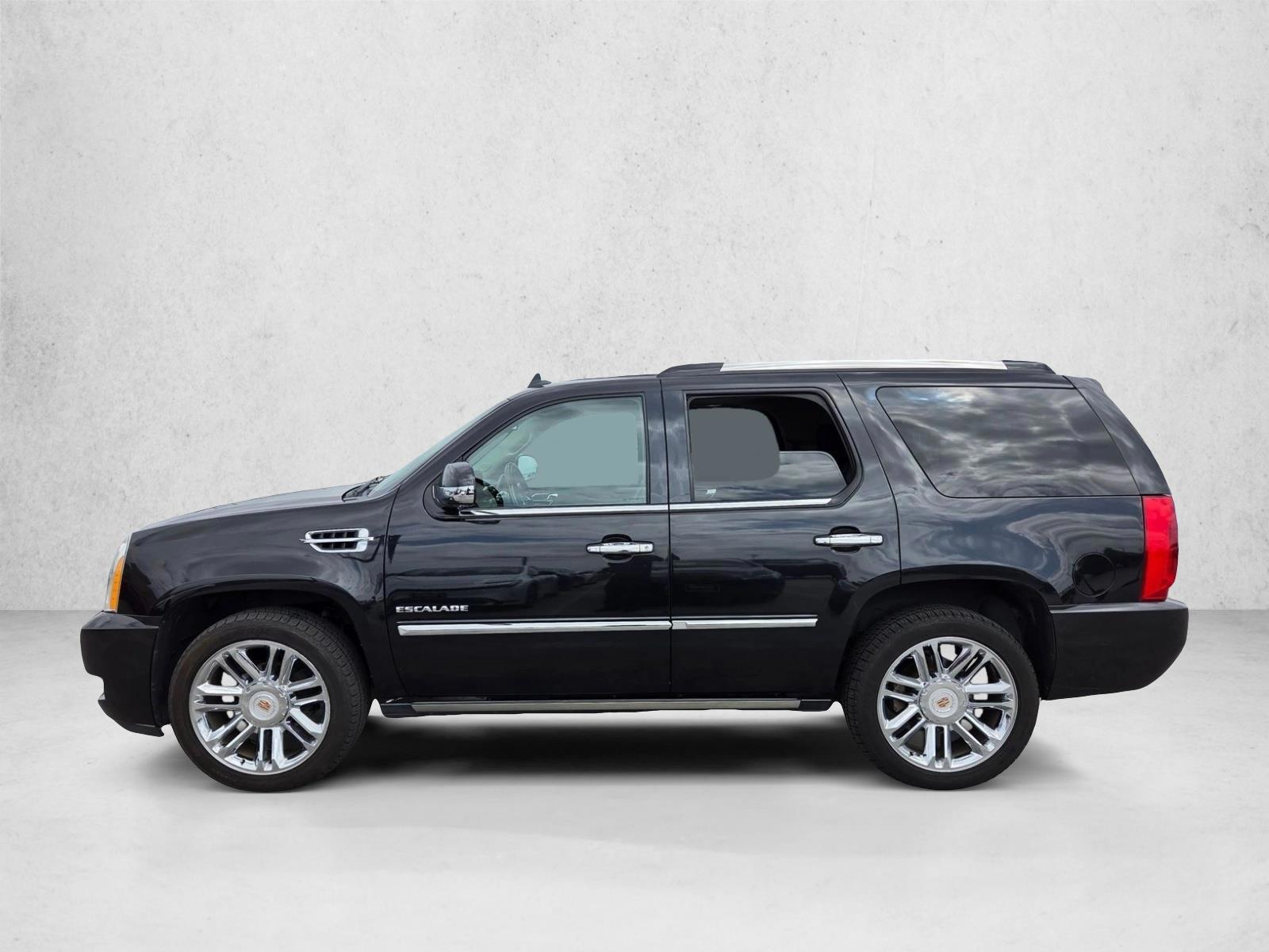 Thumbnail: 2013 Cadillac Escalade - 2