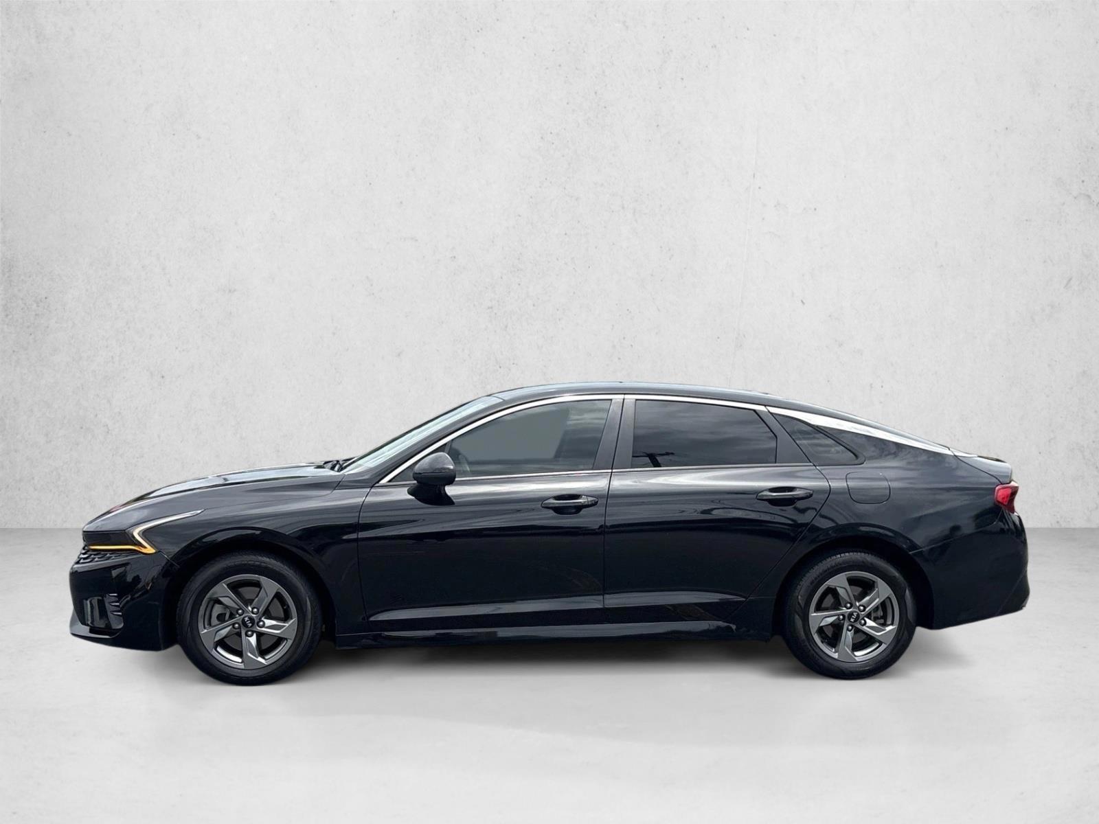Thumbnail: 2021 Kia K5 - 2