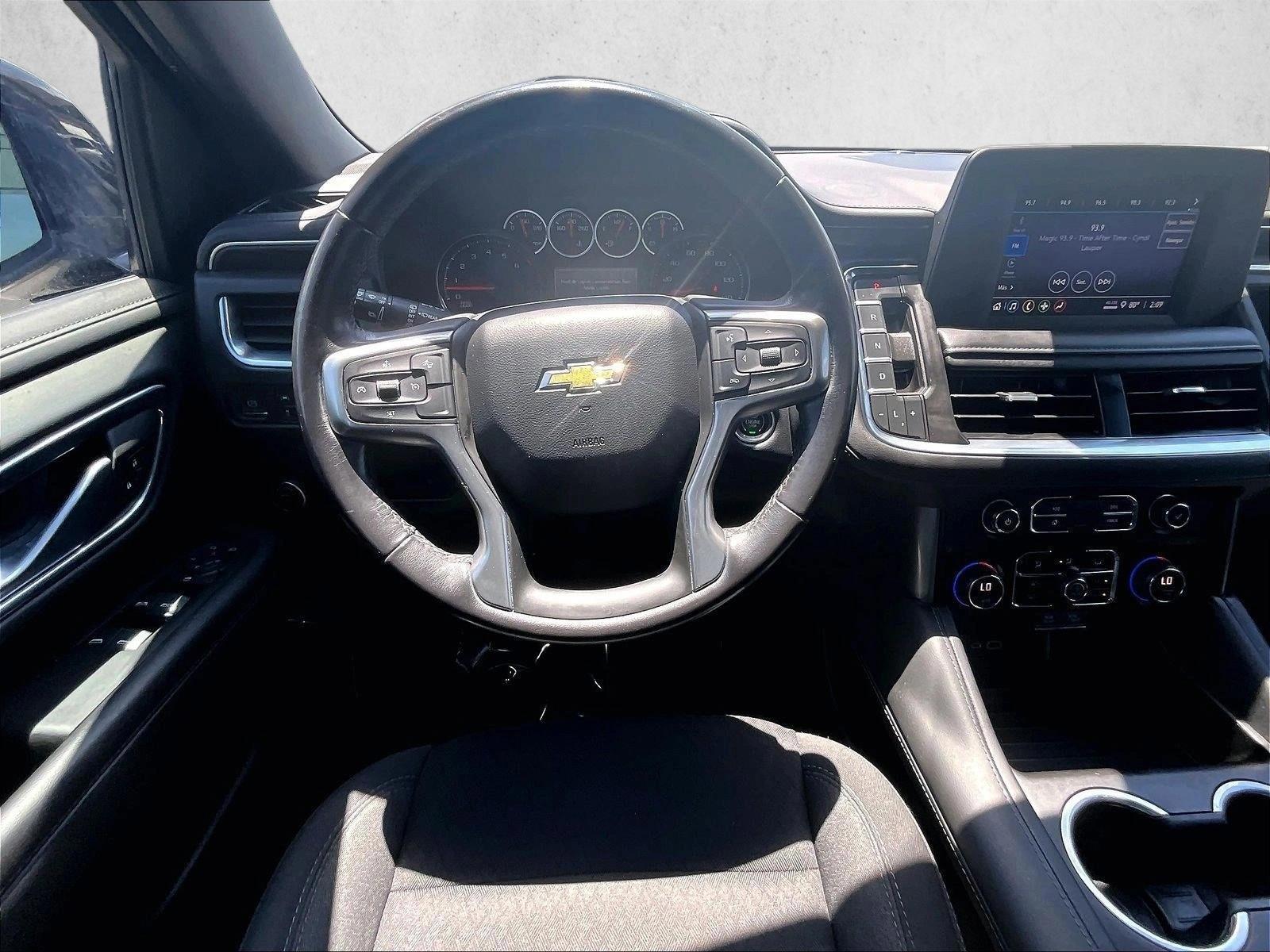 Thumbnail: 2022 Chevrolet Tahoe - 3