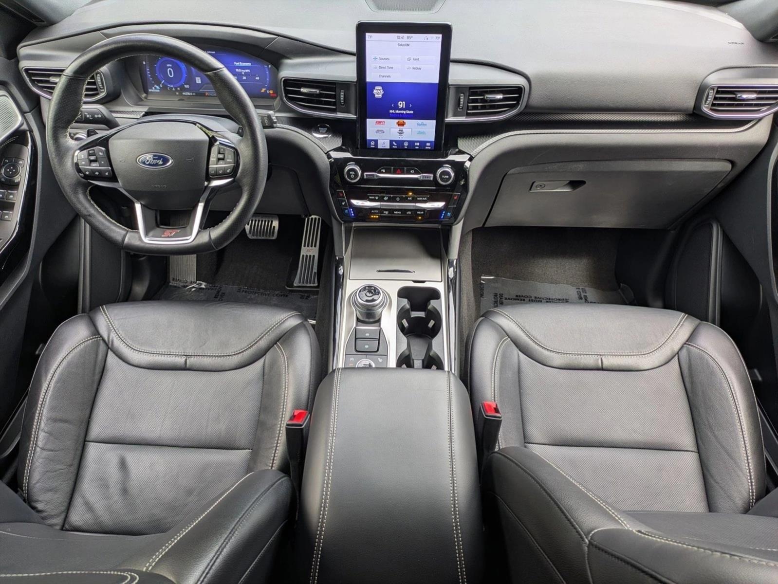 Thumbnail: 2022 Ford Explorer - 4