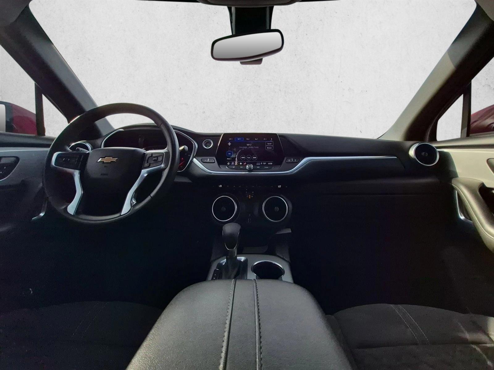 Thumbnail: 2022 Chevrolet Blazer - 3