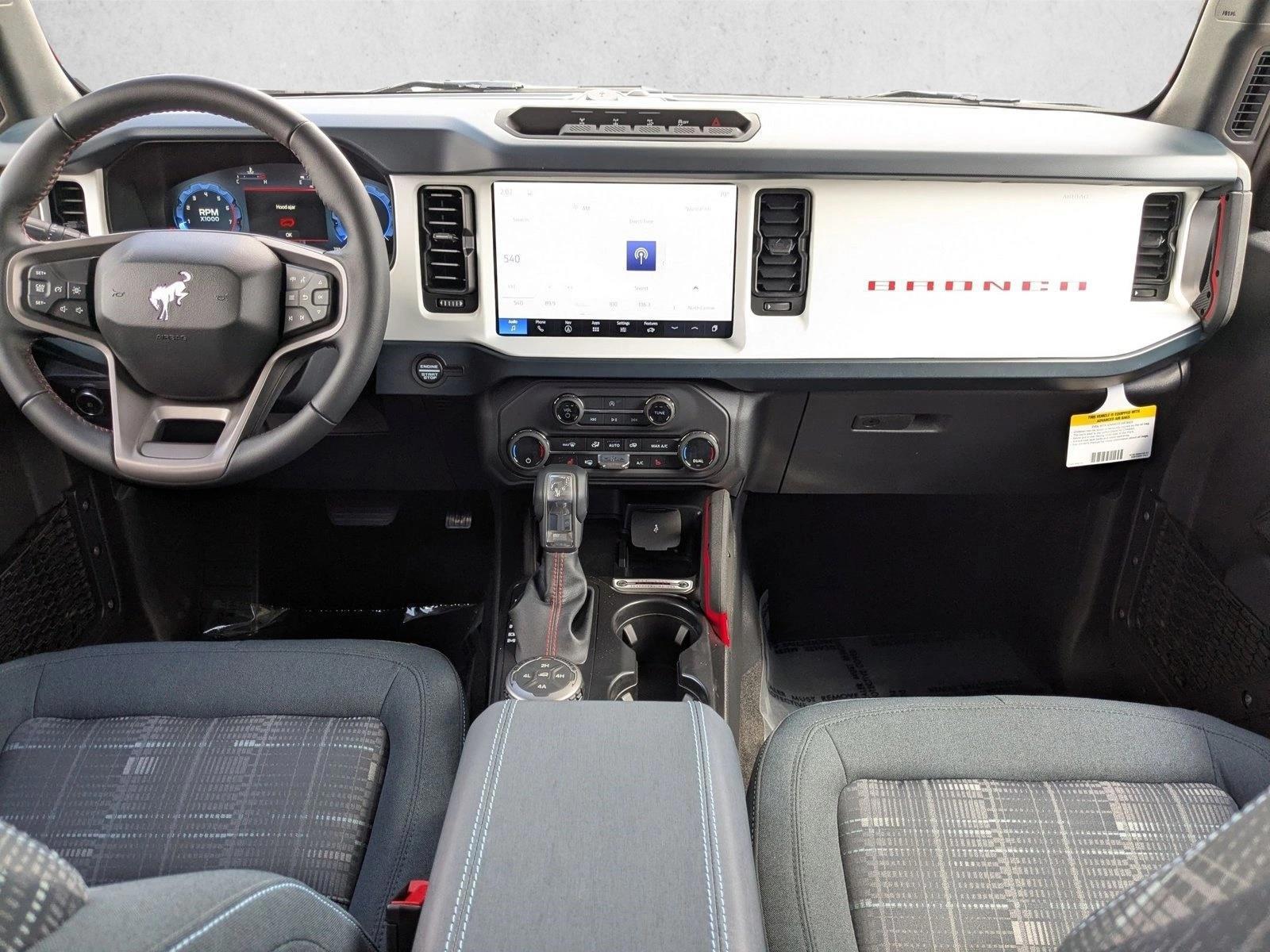 Thumbnail: 2026 Ford Bronco - 3