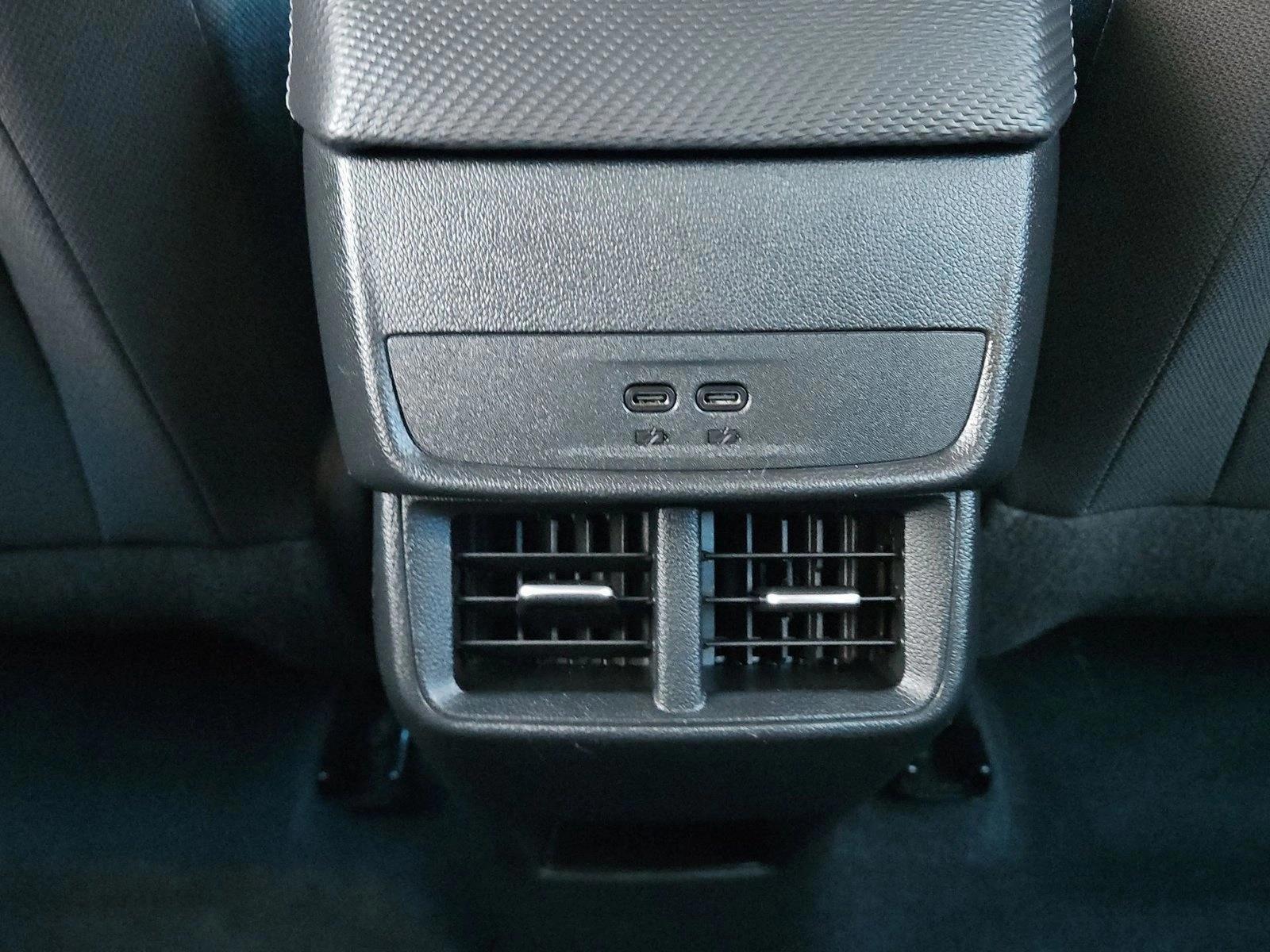 2025 Chevrolet Equinox LT - Photo 17