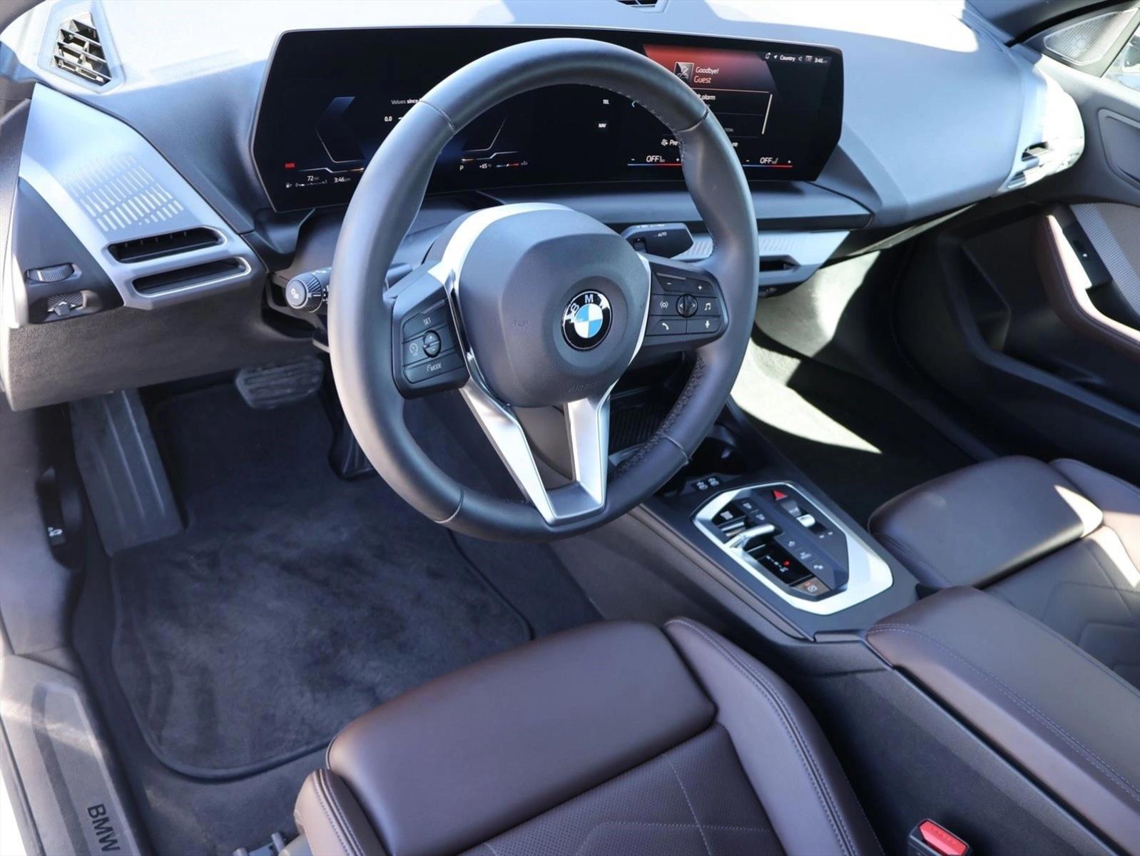 Thumbnail: 2025 BMW 2 Series - 3