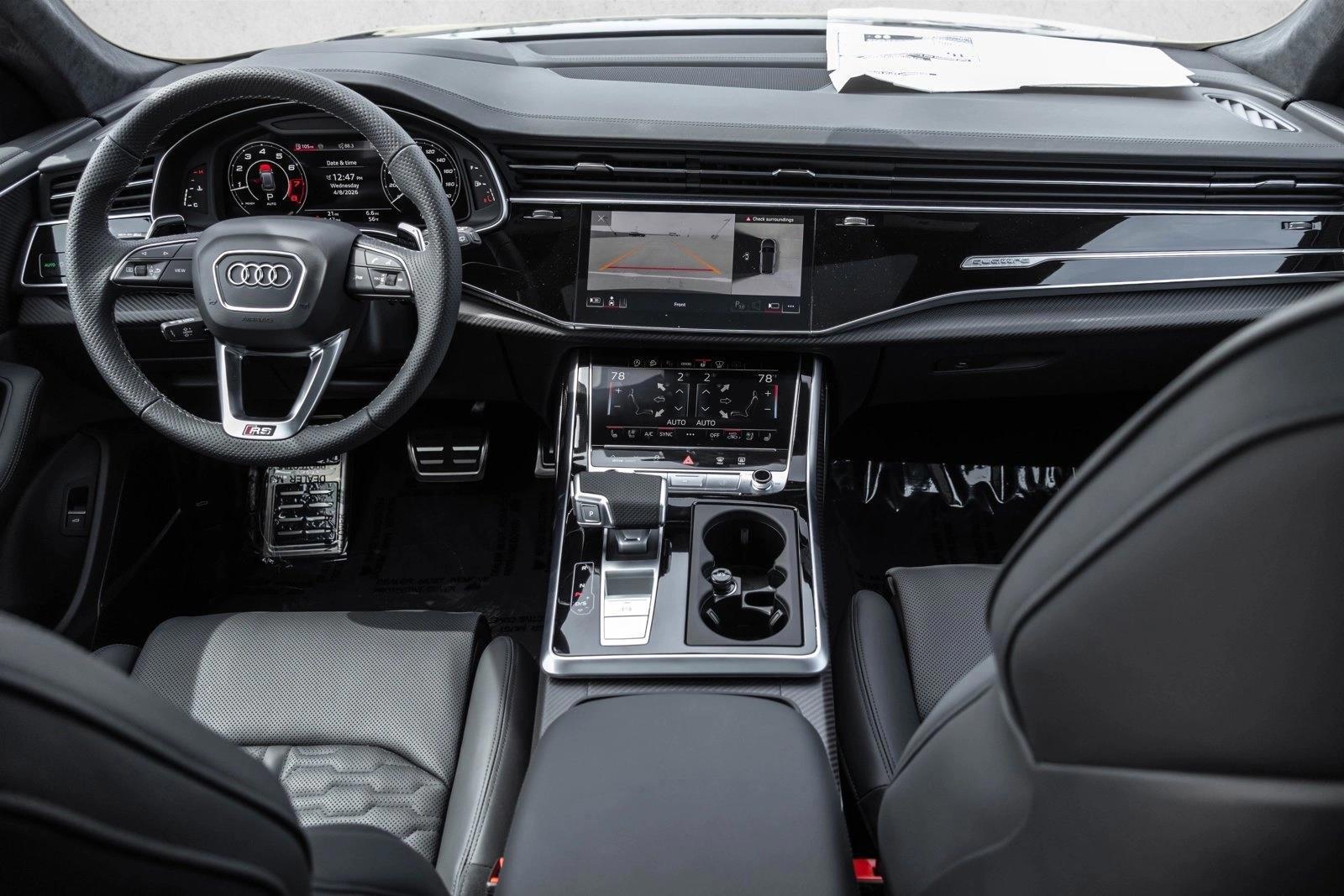 Thumbnail: 2026 Audi RS Q8 - 4