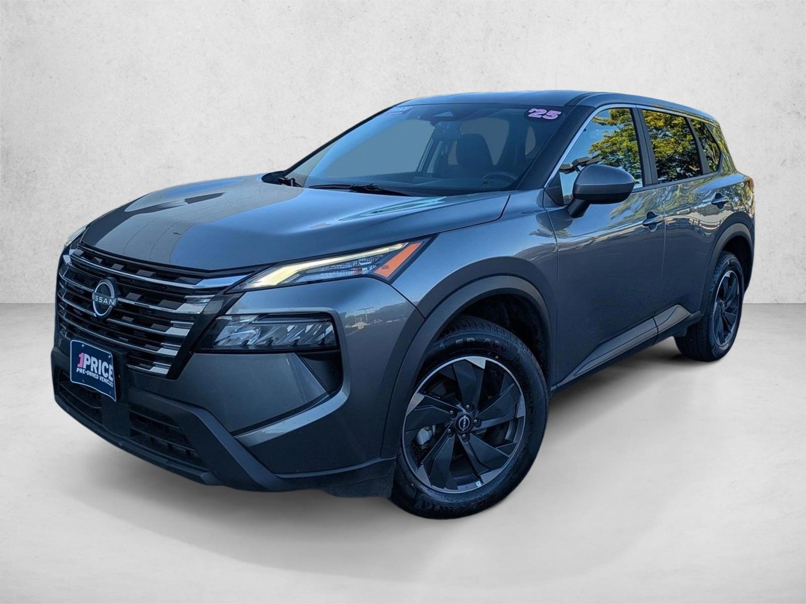Thumbnail: 2025 Nissan Rogue - 1
