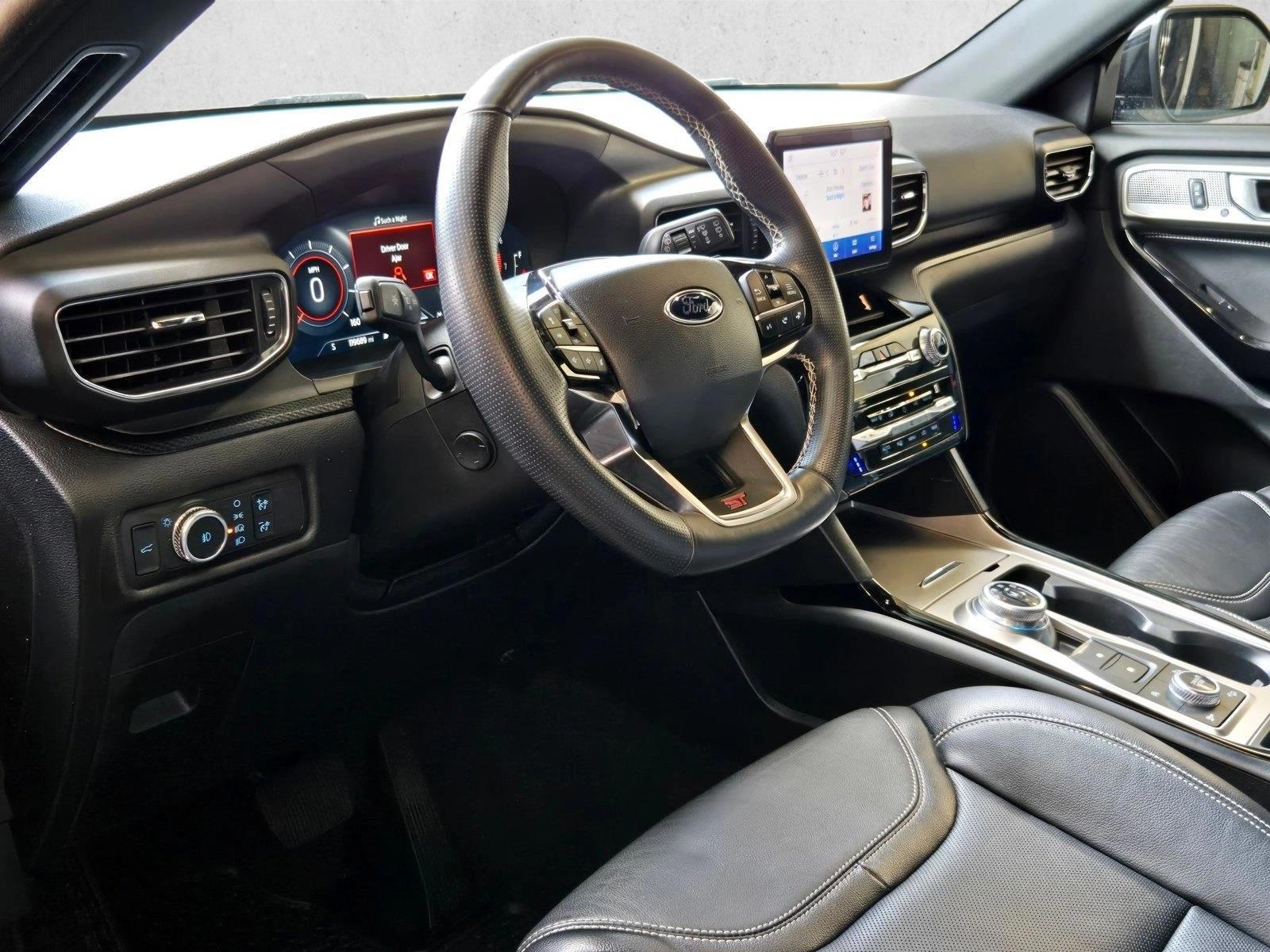 Thumbnail: 2021 Ford Explorer - 3