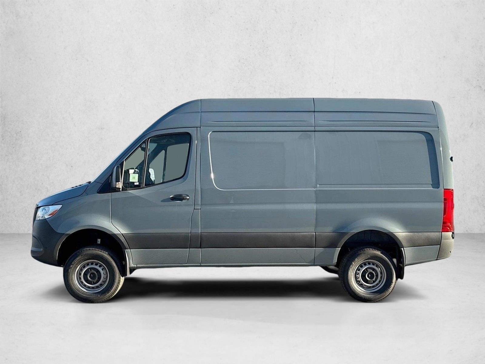 Thumbnail: 2026 Mercedes-Benz Sprinter - 2