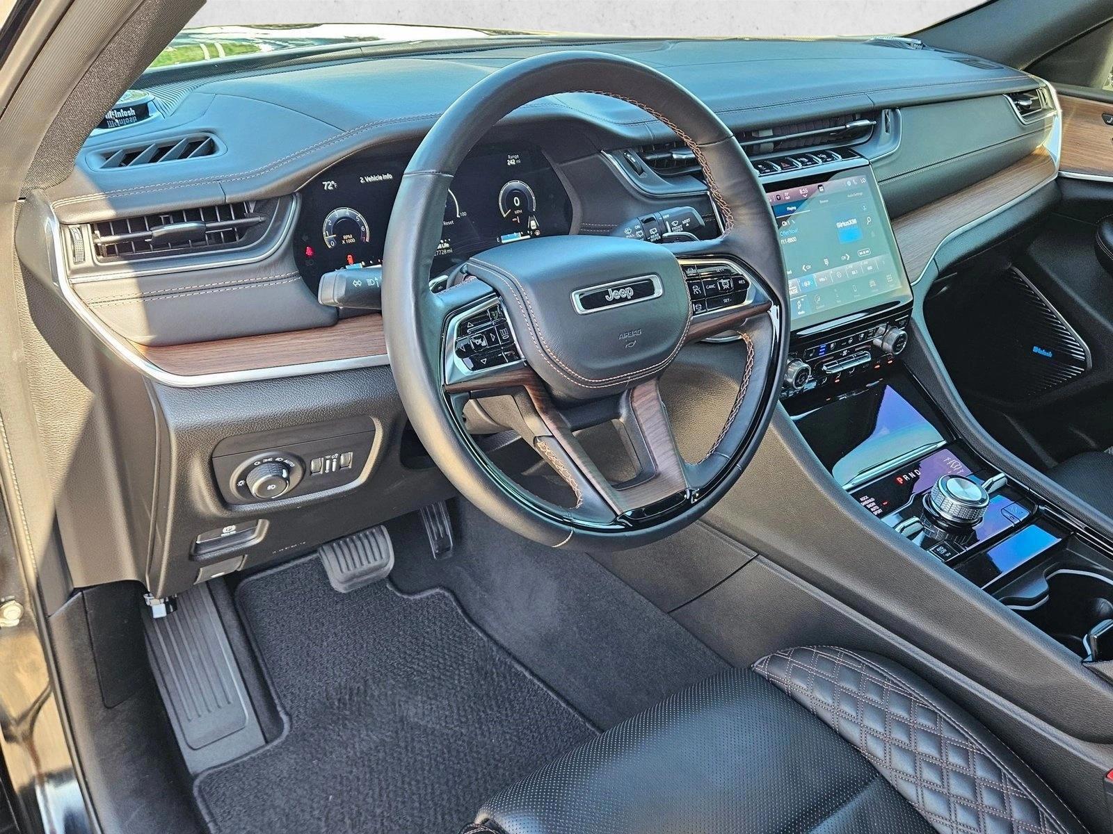 Thumbnail: 2023 Jeep Grand Cherokee - 3