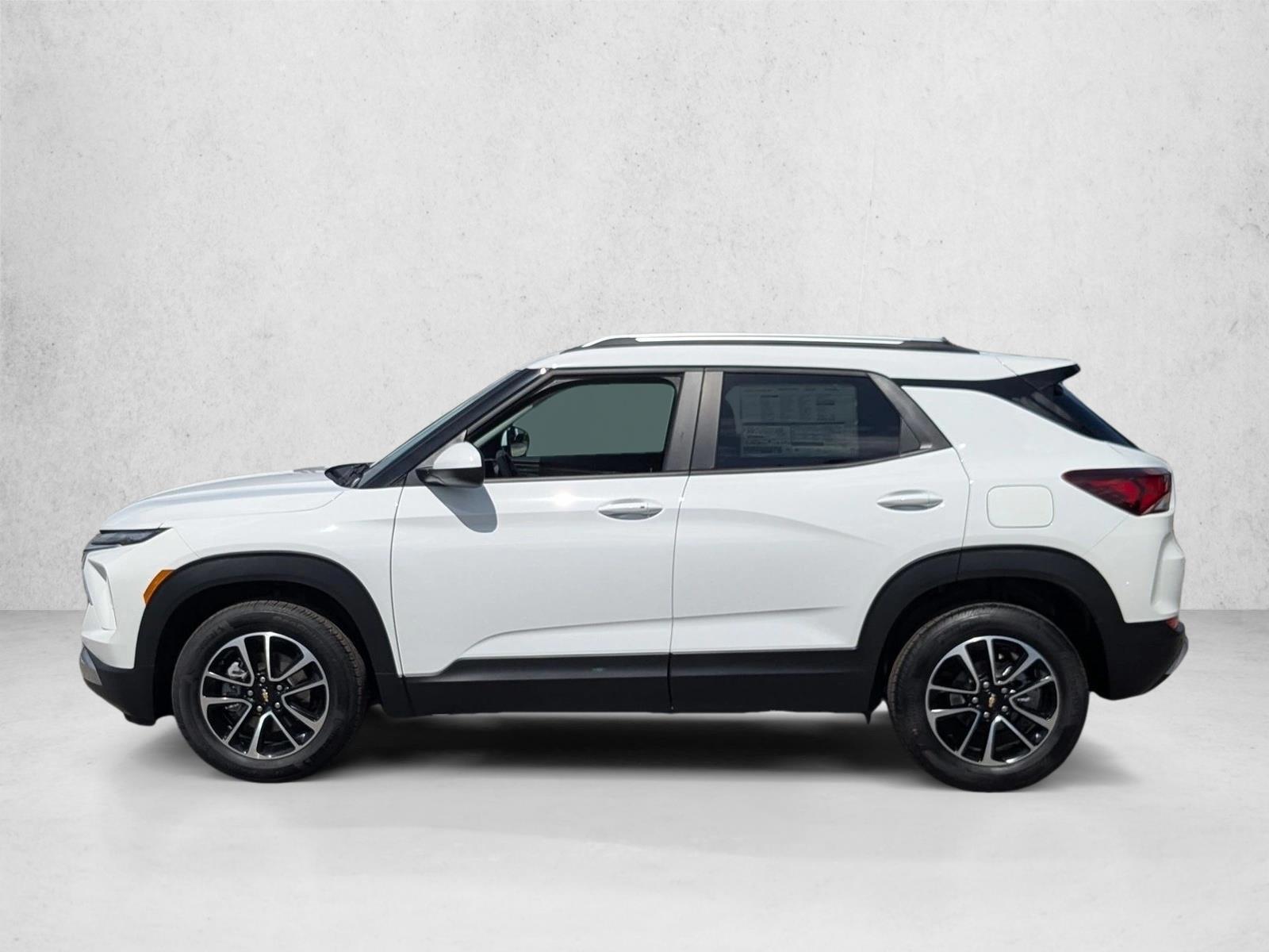 Thumbnail: 2026 Chevrolet TrailBlazer - 2