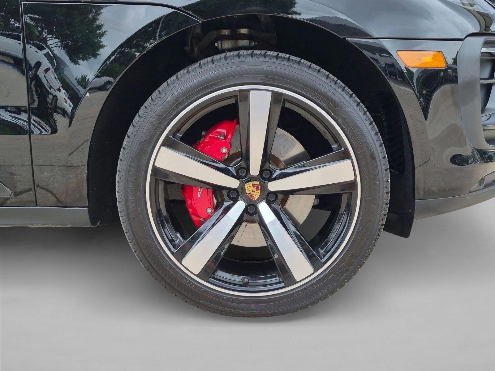 2023 Porsche Macan S - Photo 28