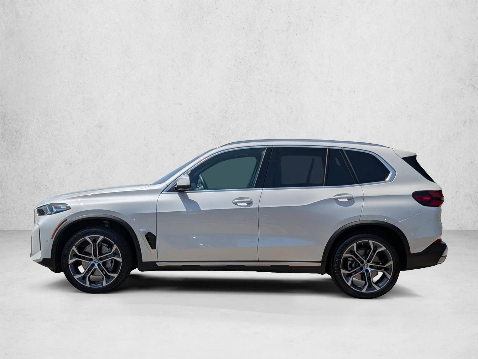 Thumbnail: 2026 BMW X5 - 2
