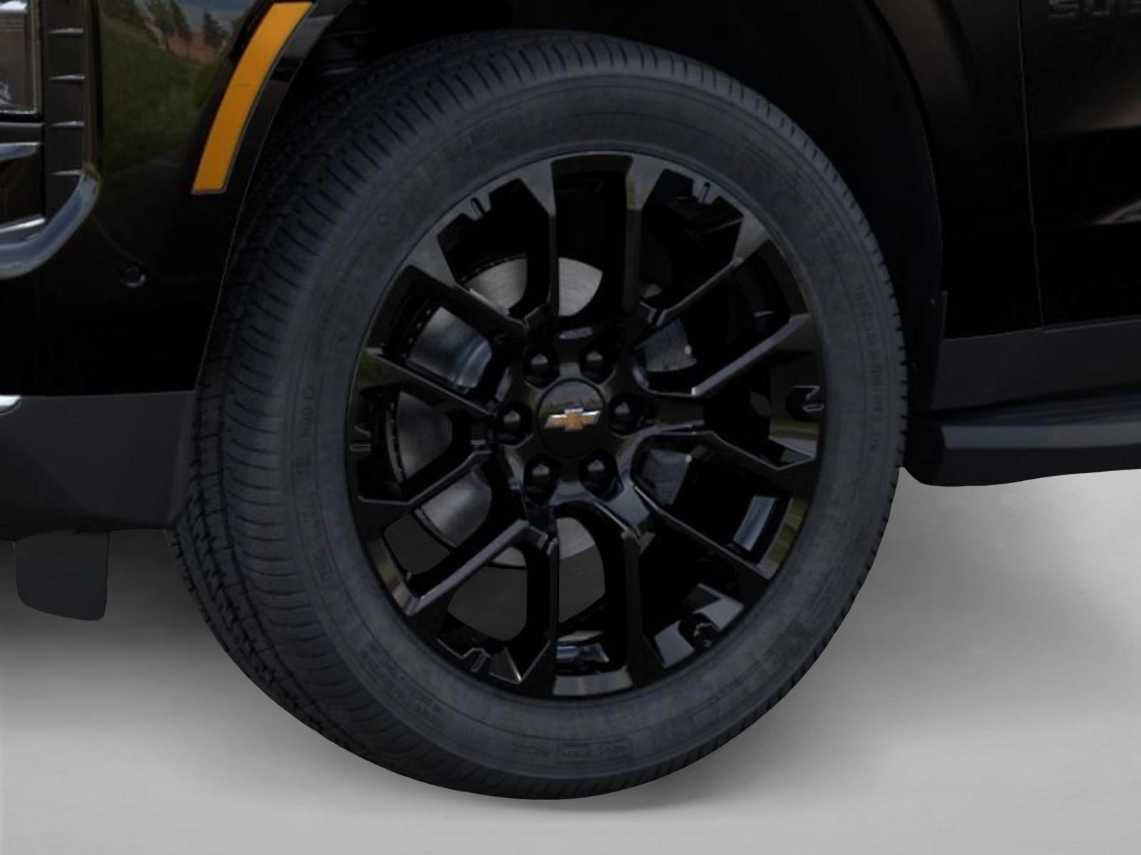 2026 Chevrolet Suburban LS - Photo 9