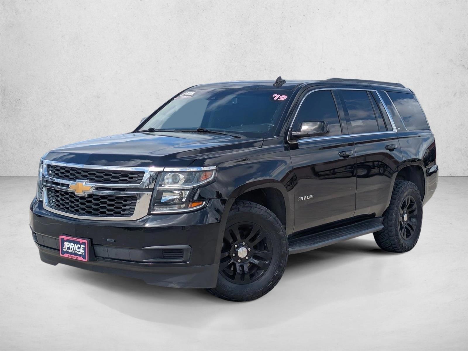 Thumbnail: 2019 Chevrolet Tahoe - 1