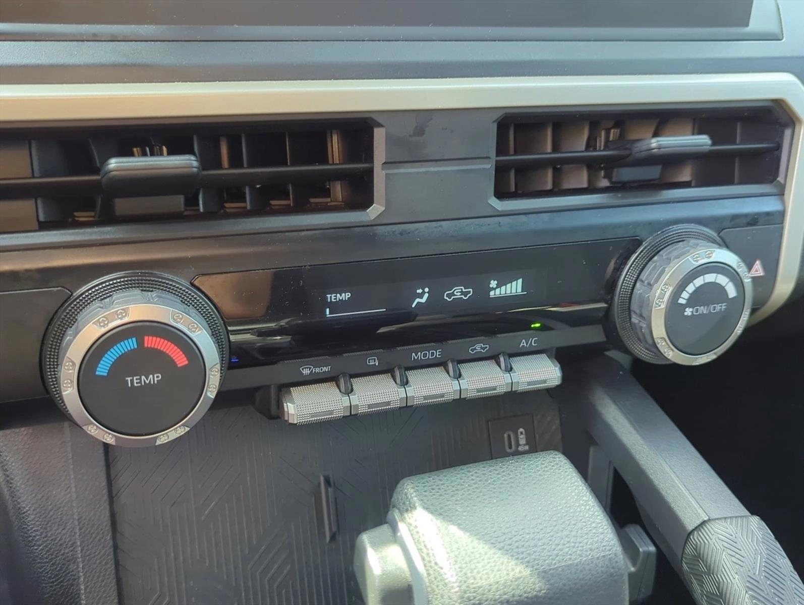 Thumbnail: 2024 Toyota Tacoma - 3