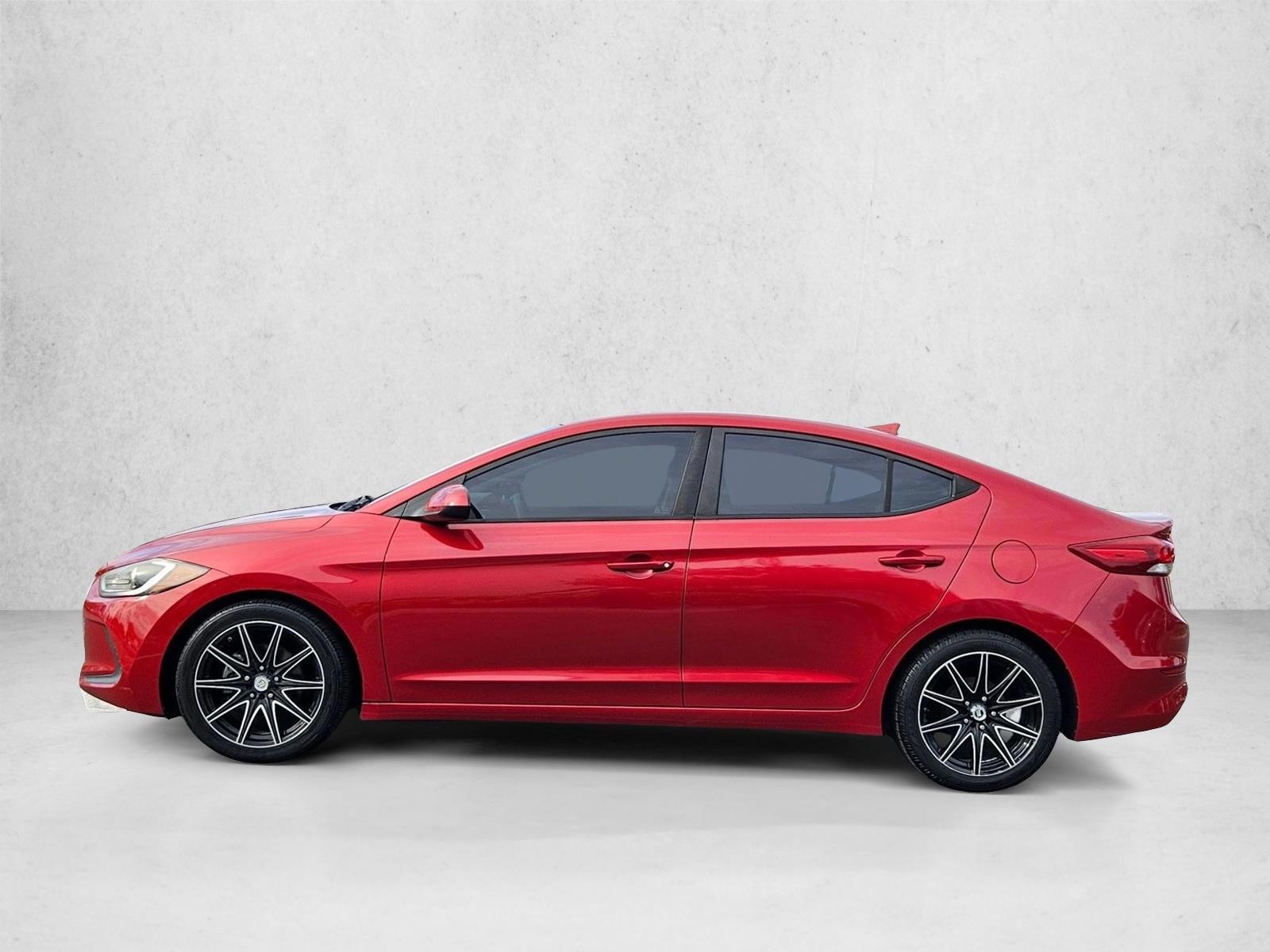 Thumbnail: 2017 Hyundai Elantra - 2