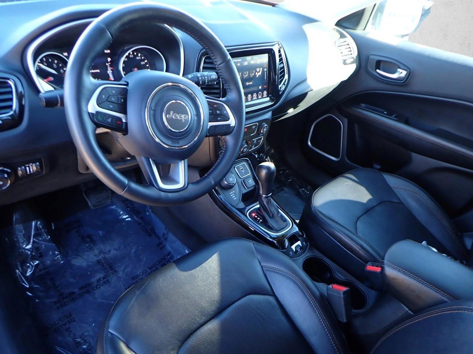 Thumbnail: 2019 Jeep Compass - 3