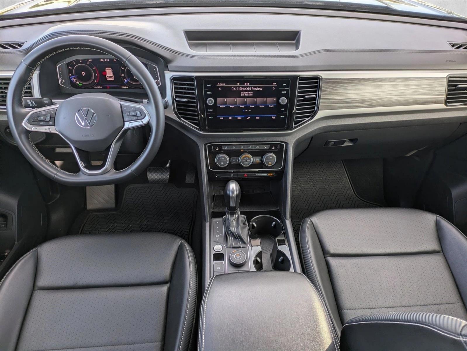 Thumbnail: 2022 Volkswagen Atlas - 4