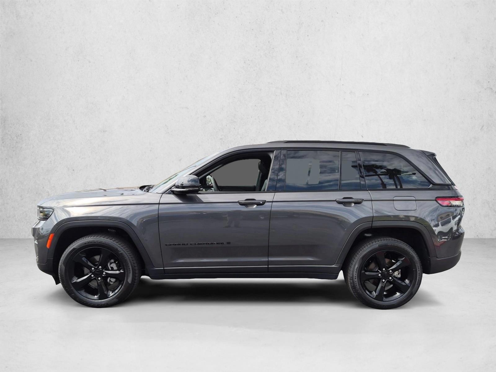 Thumbnail: 2024 Jeep Grand Cherokee - 2