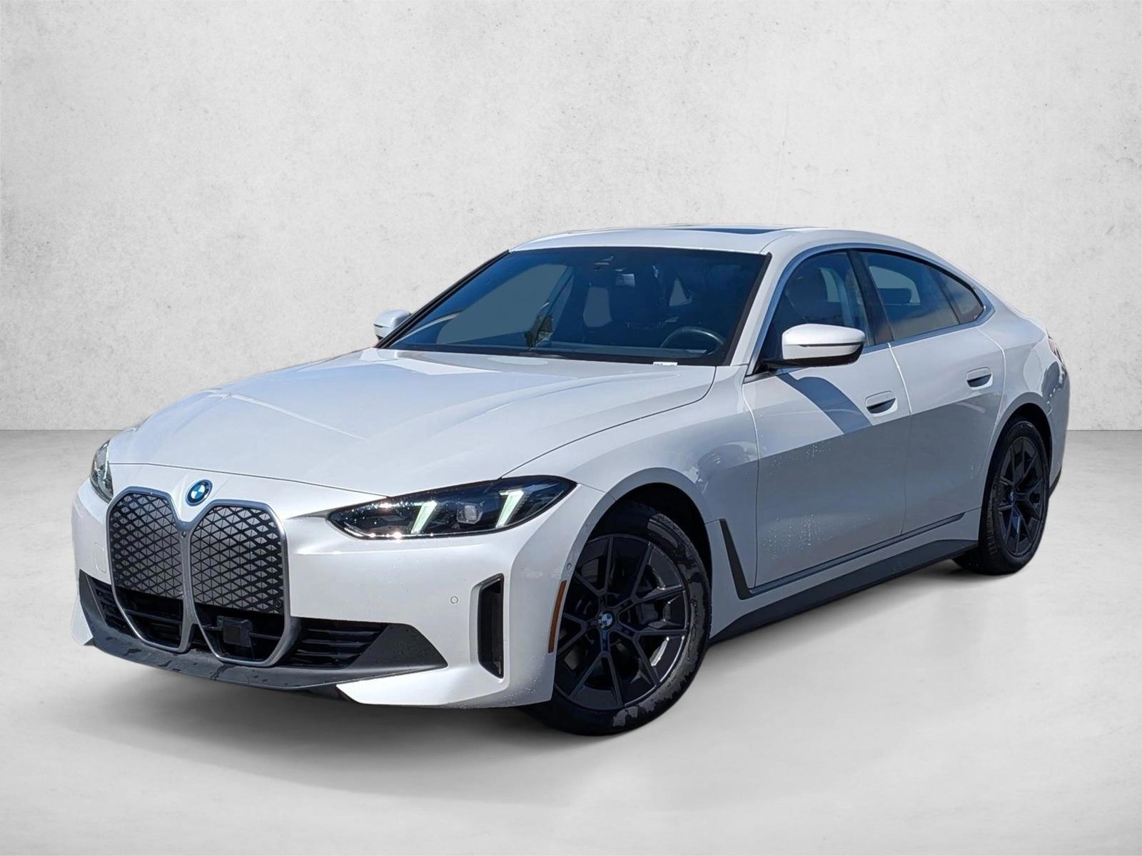 Thumbnail: 2025 BMW i4 - 1