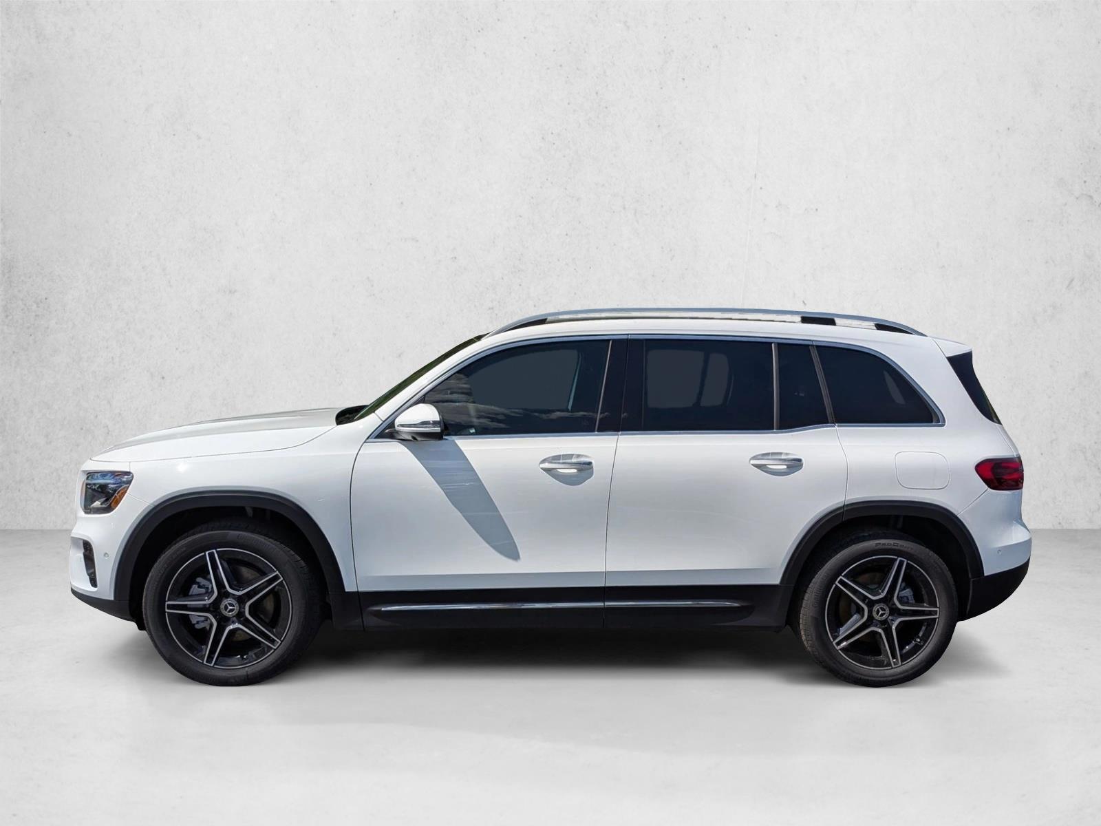 Thumbnail: 2026 Mercedes-Benz GLB - 2